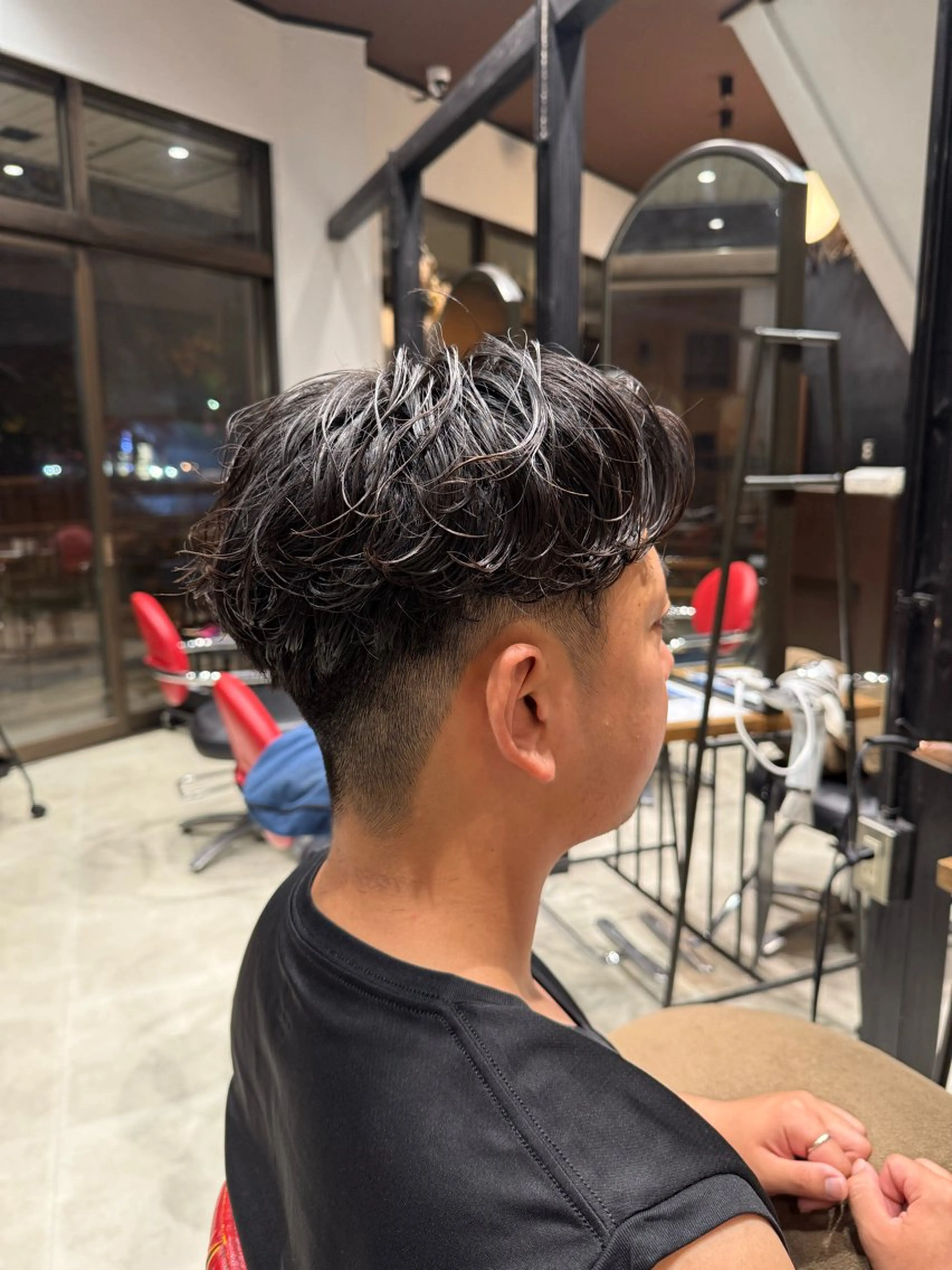 パーマ 山口 幸作のヘアスタイル