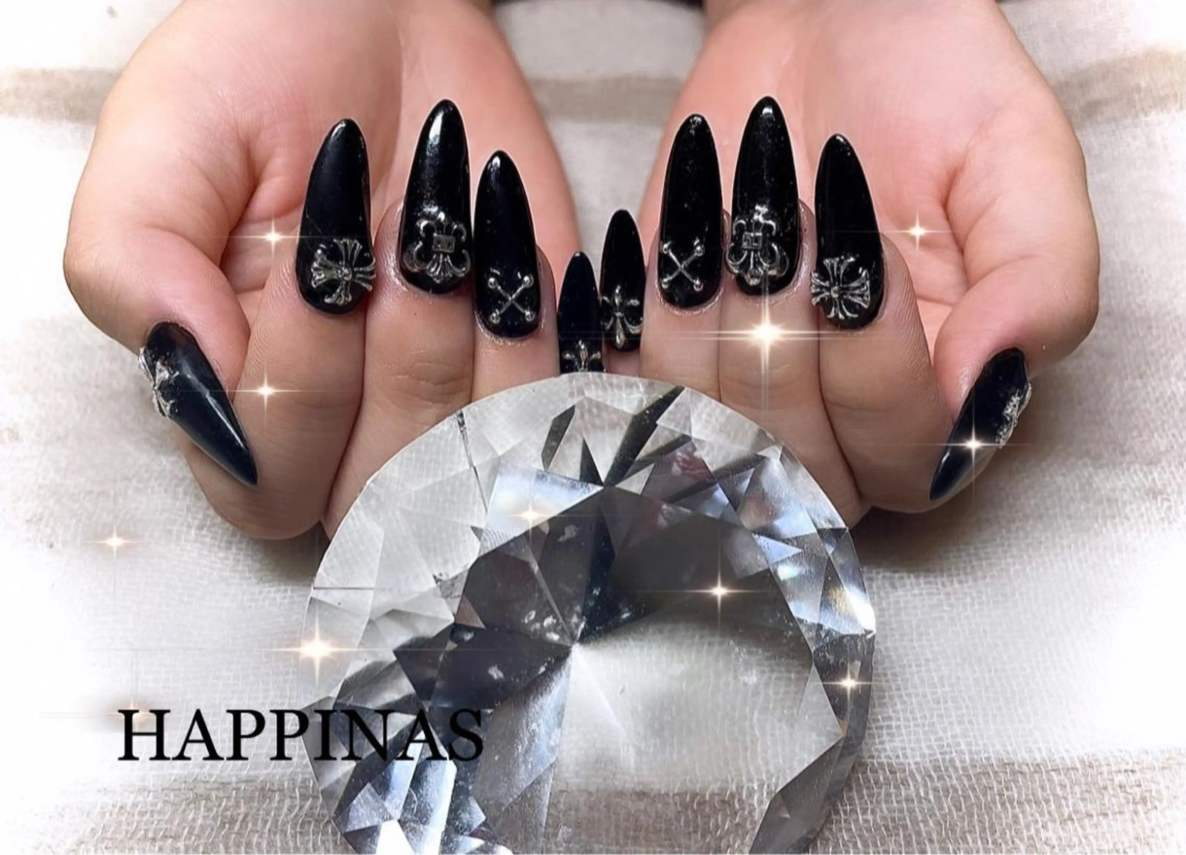 ネイル ロングネイル ワンカラーネイル スカルプネイル シンプルネイル HAPPINAS Jrネイリスト💅のネイルデザイン