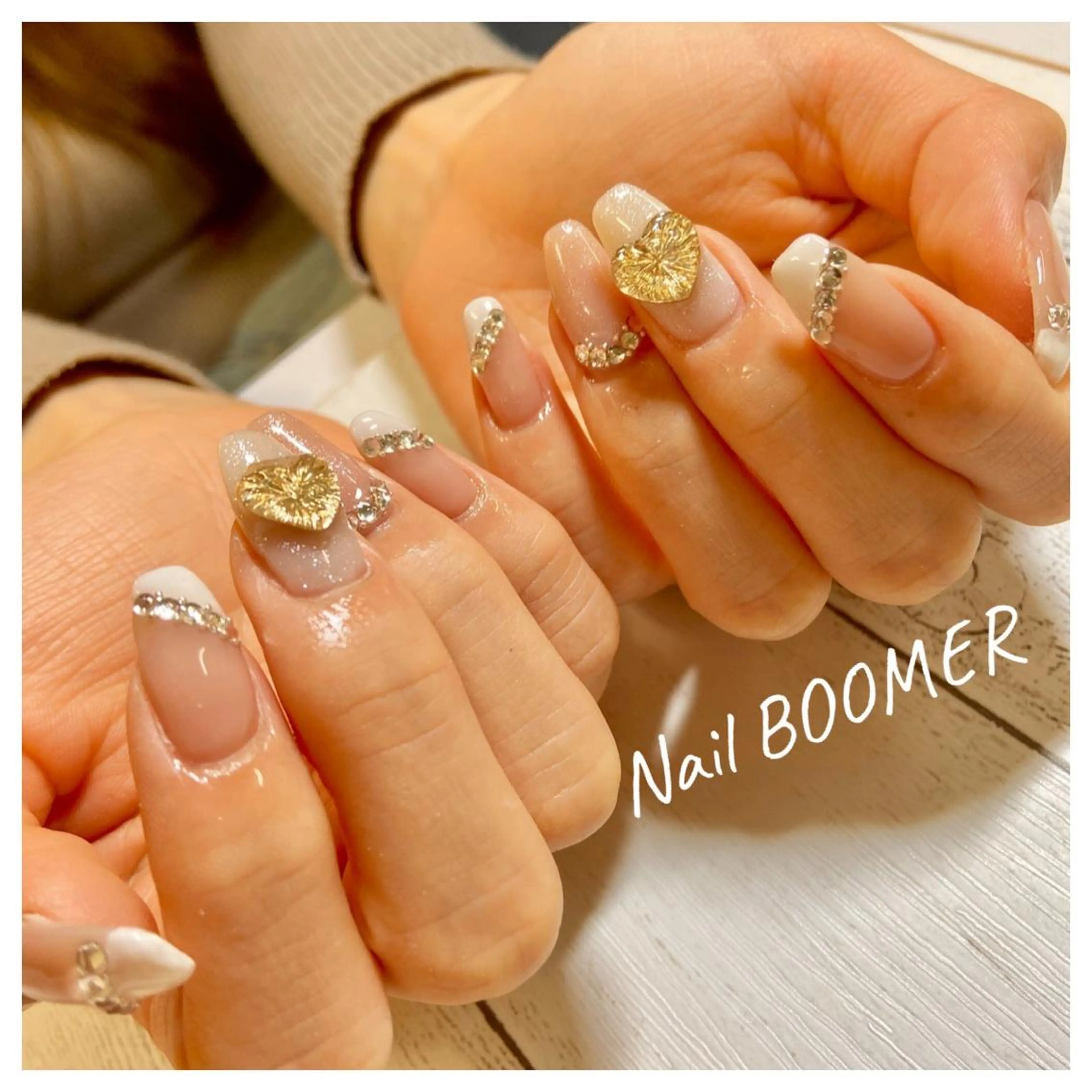 ネイル ハンドネイル ネイル ブーマーのネイルデザイン