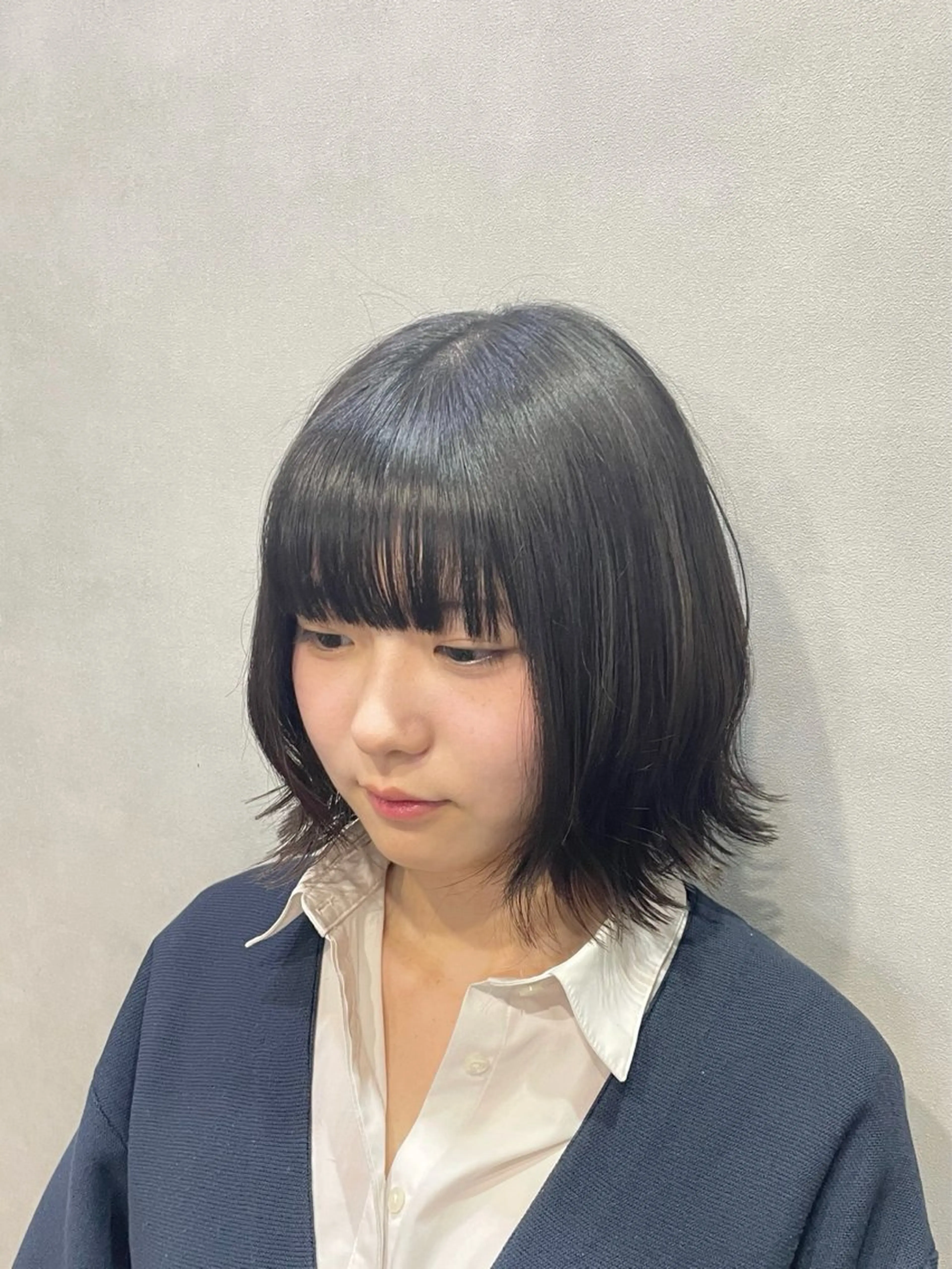 ショート ボブ 透明感カラー｡:* ナナカ🌦️のヘアスタイル