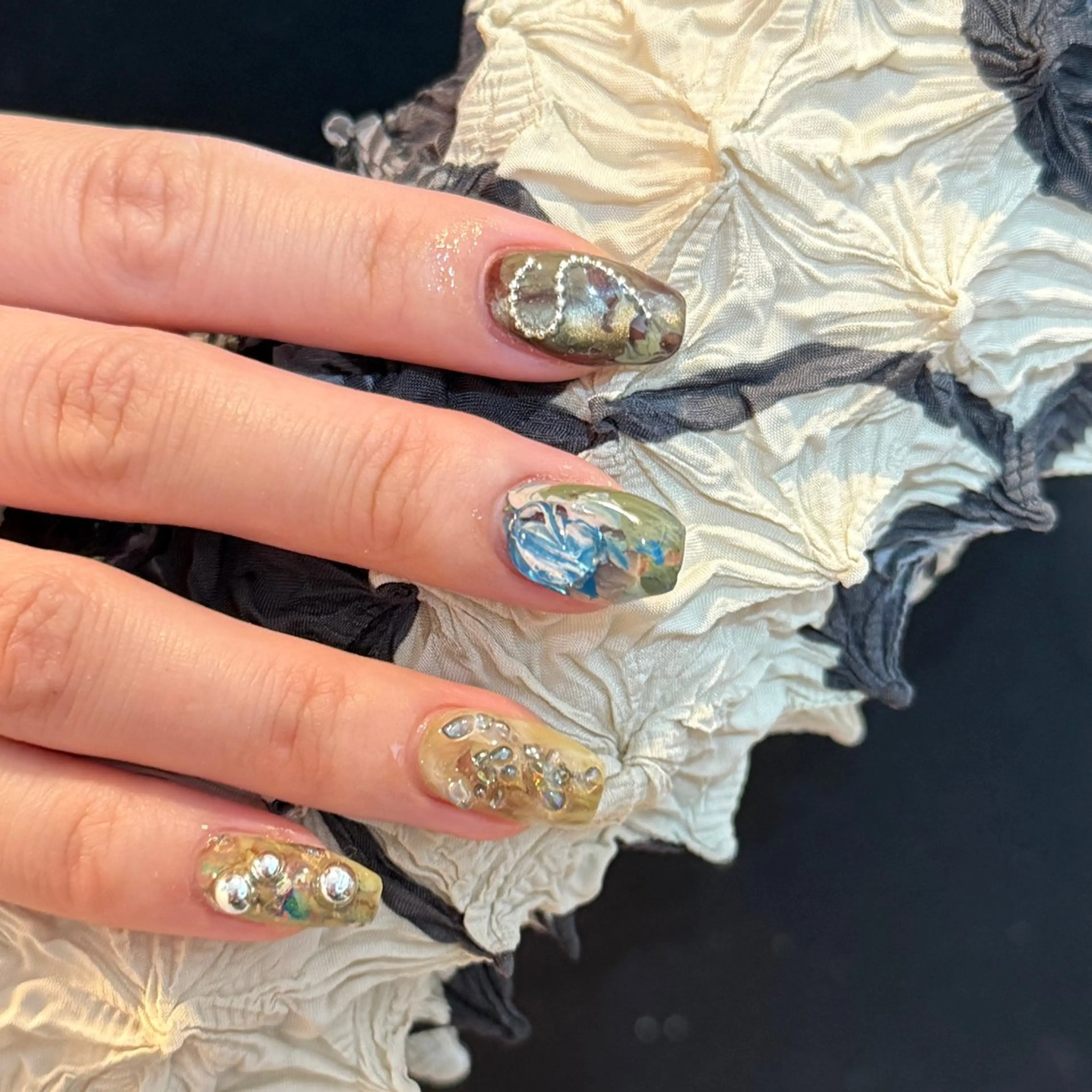 ネイル ハンドネイル フットネイル こと /art nailのネイルデザイン