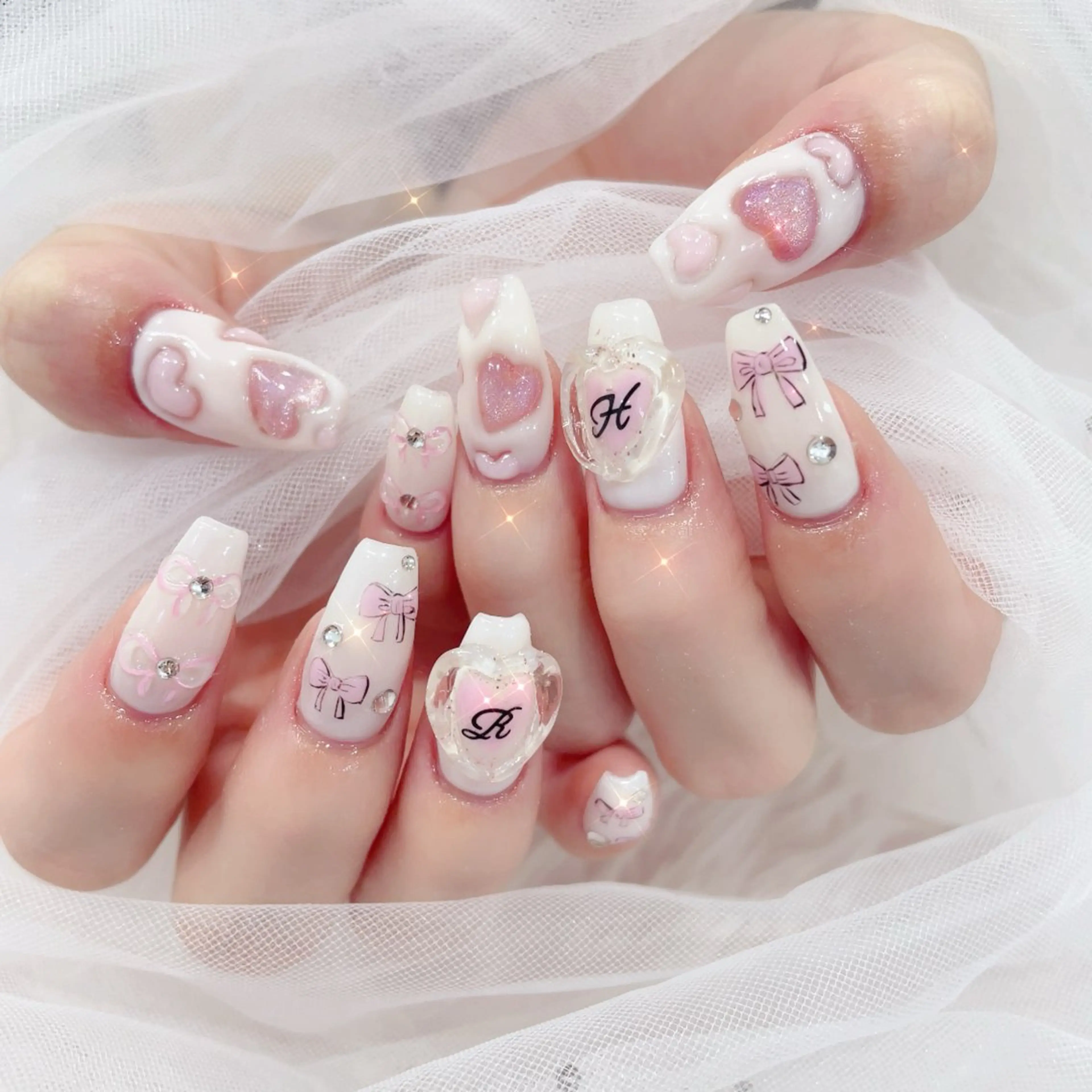 セミロング ハンドネイル cho nailのネイルデザイン