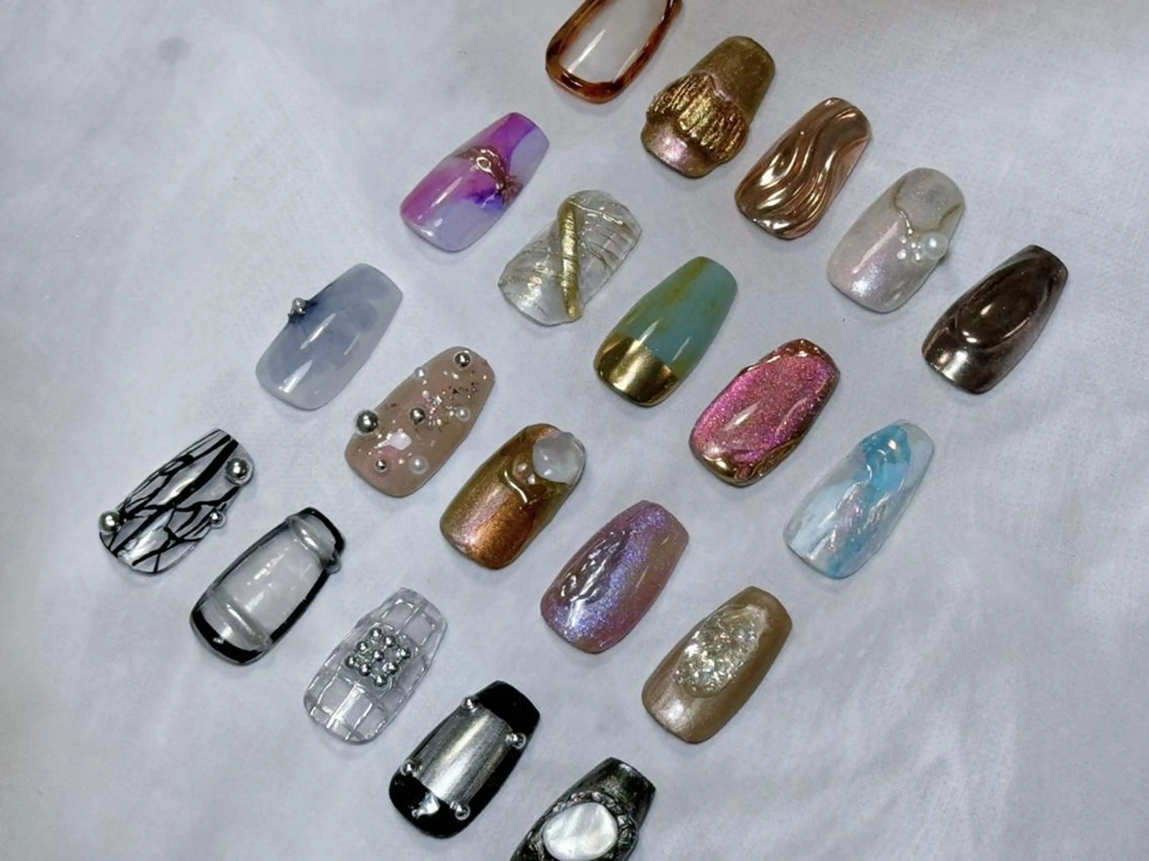 ニュアンスやり放題（10本まで）　オフありの写真