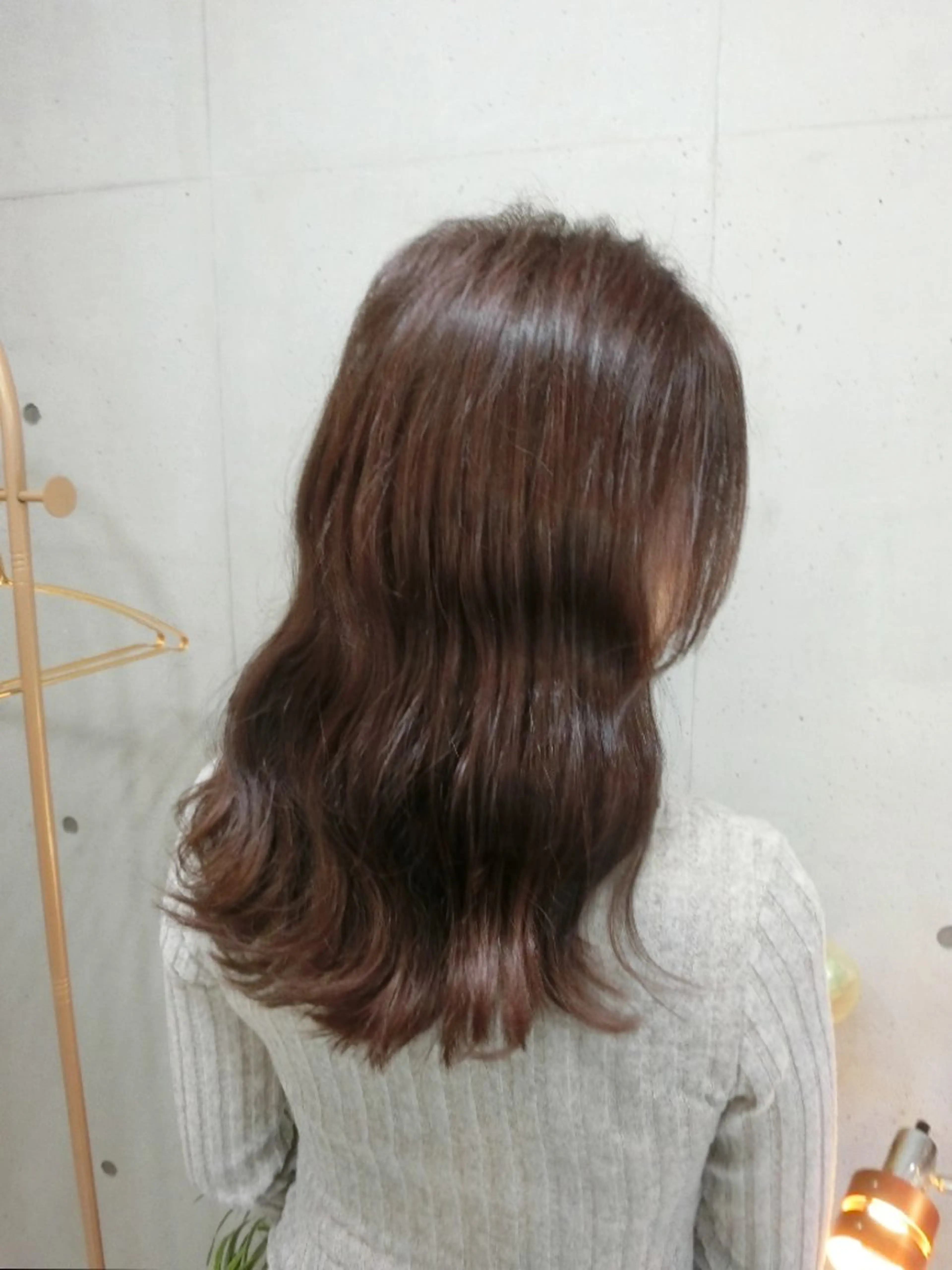 カラー セミロング ma cherie 　naoのヘアスタイル
