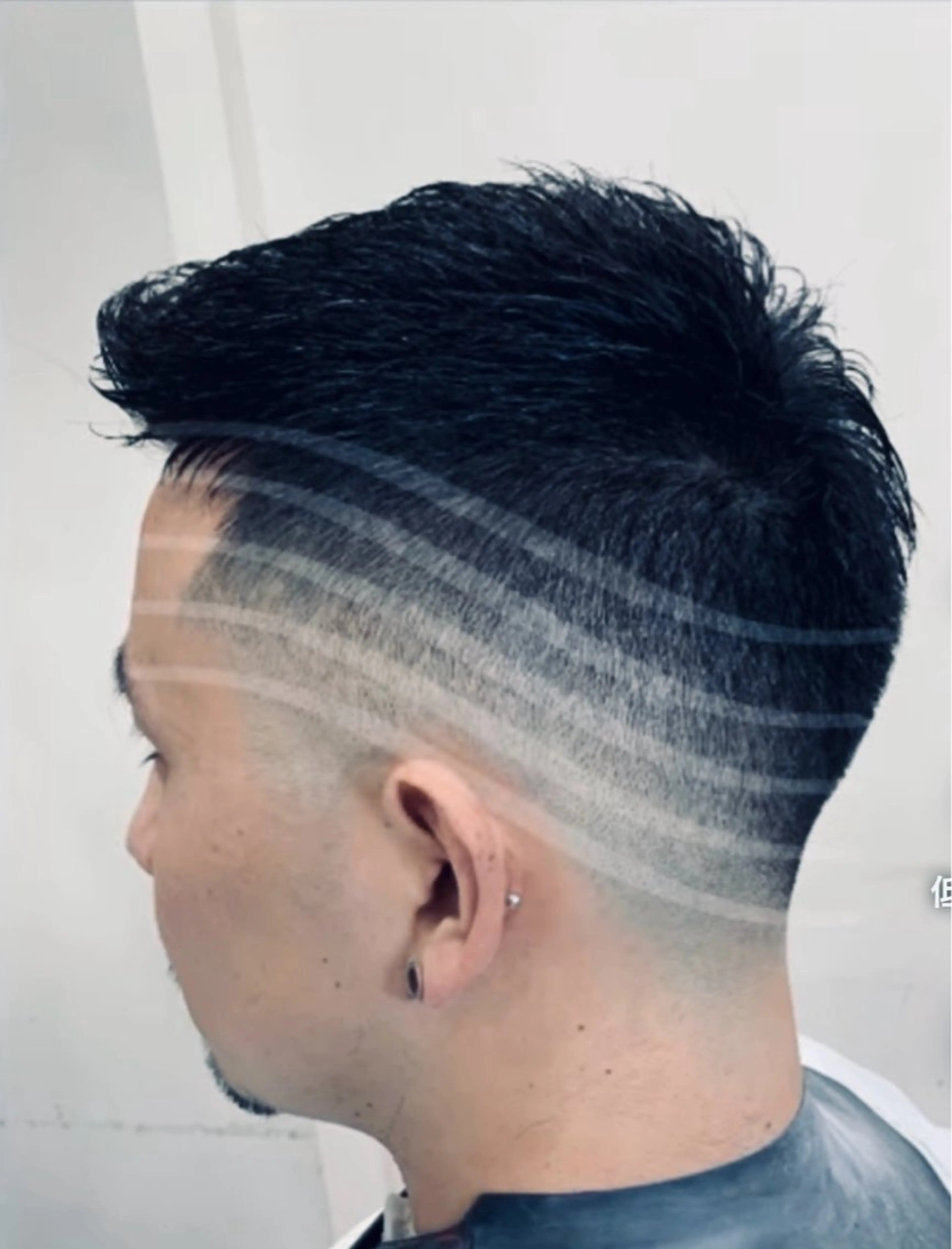 ショート メンズ フェードカット スキンフェード ヒロ銀座バーバーショップ秋葉原店所属・堀 真人のヘアスタイル