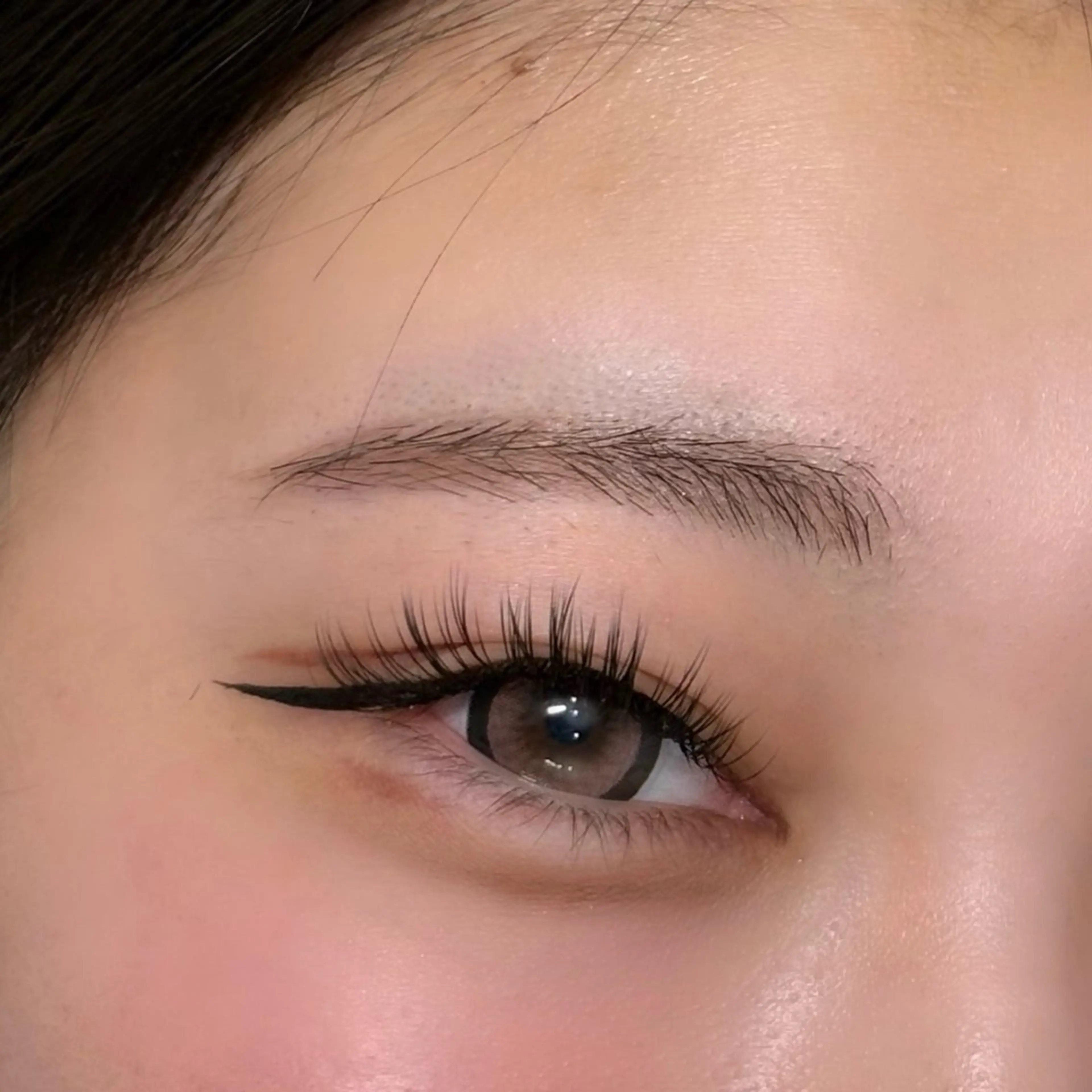 つけまつげ仕上がり👁️✨LEDダブルフラット100束まで🫧(⚠️オフは別料金となります)の写真