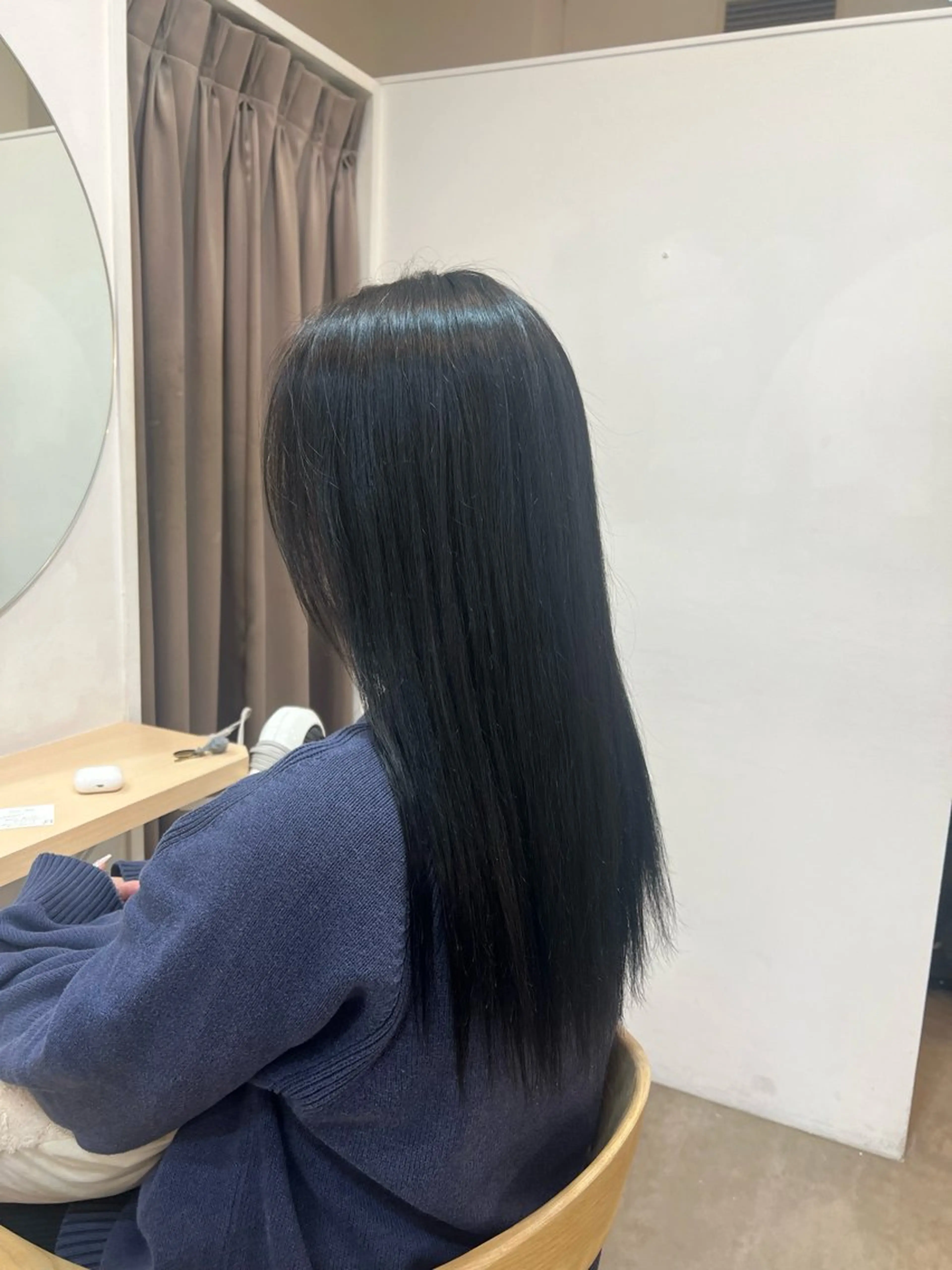 ロング カラー ヘアカラー トリートメント H 梅田所属・藤本 泰のヘアスタイル