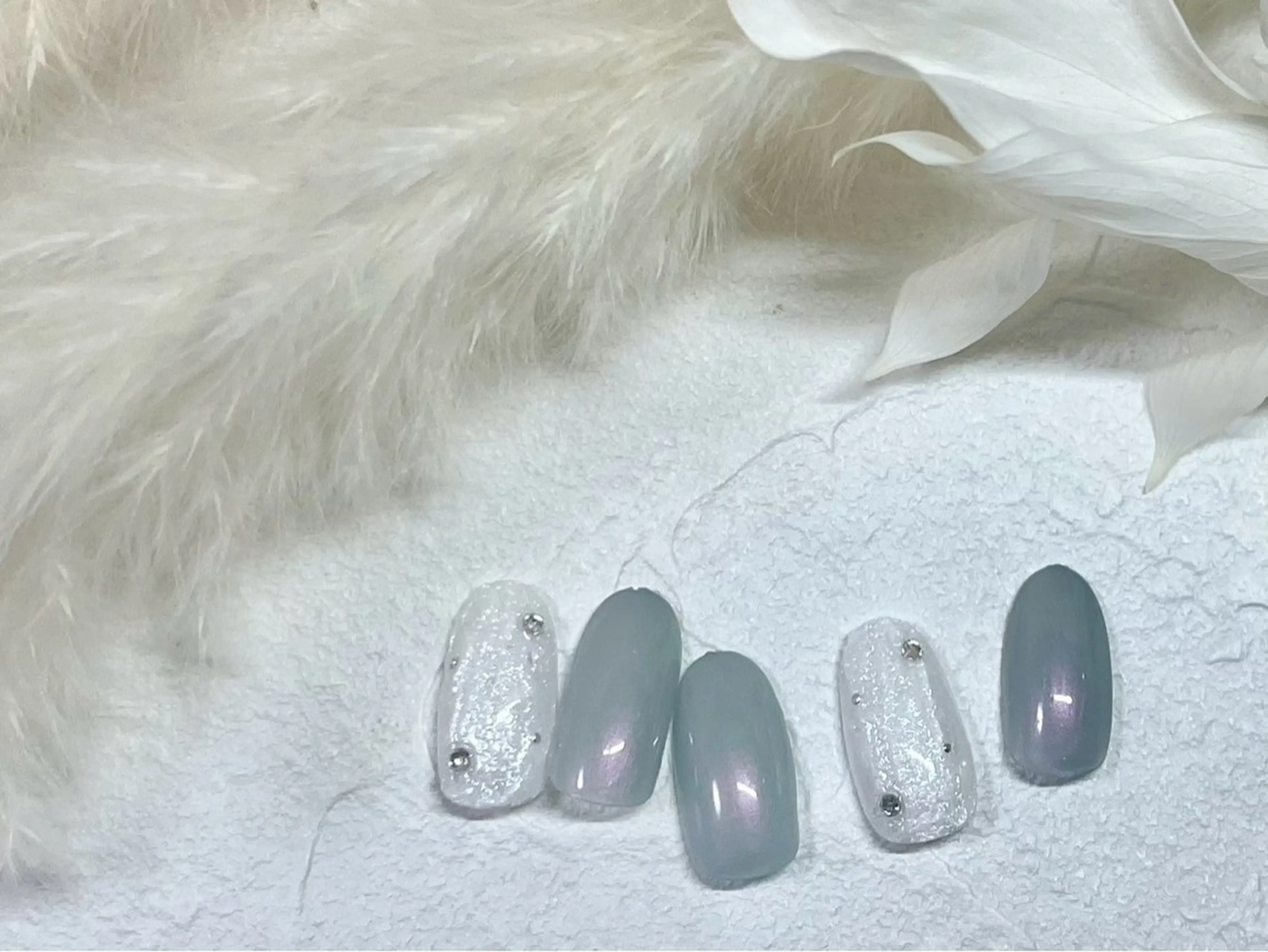 ネイル オーロラネイル フットネイル フレンチネイル ジェルネイル 韓国ネイル kiki nail たまプラーザのネイルデザイン