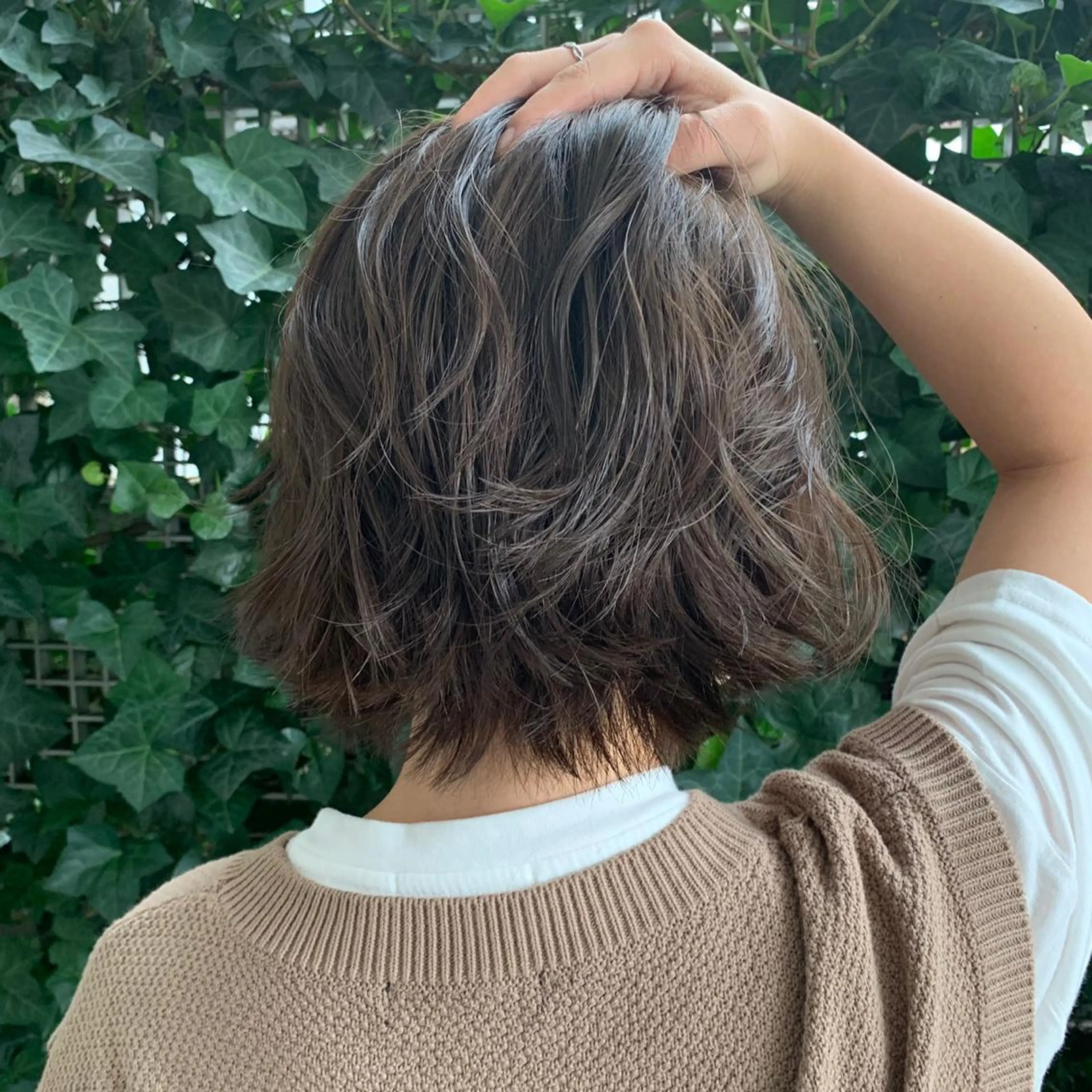 ショート カラー ブリーチ　透け感 カラー/neneのヘアスタイル
