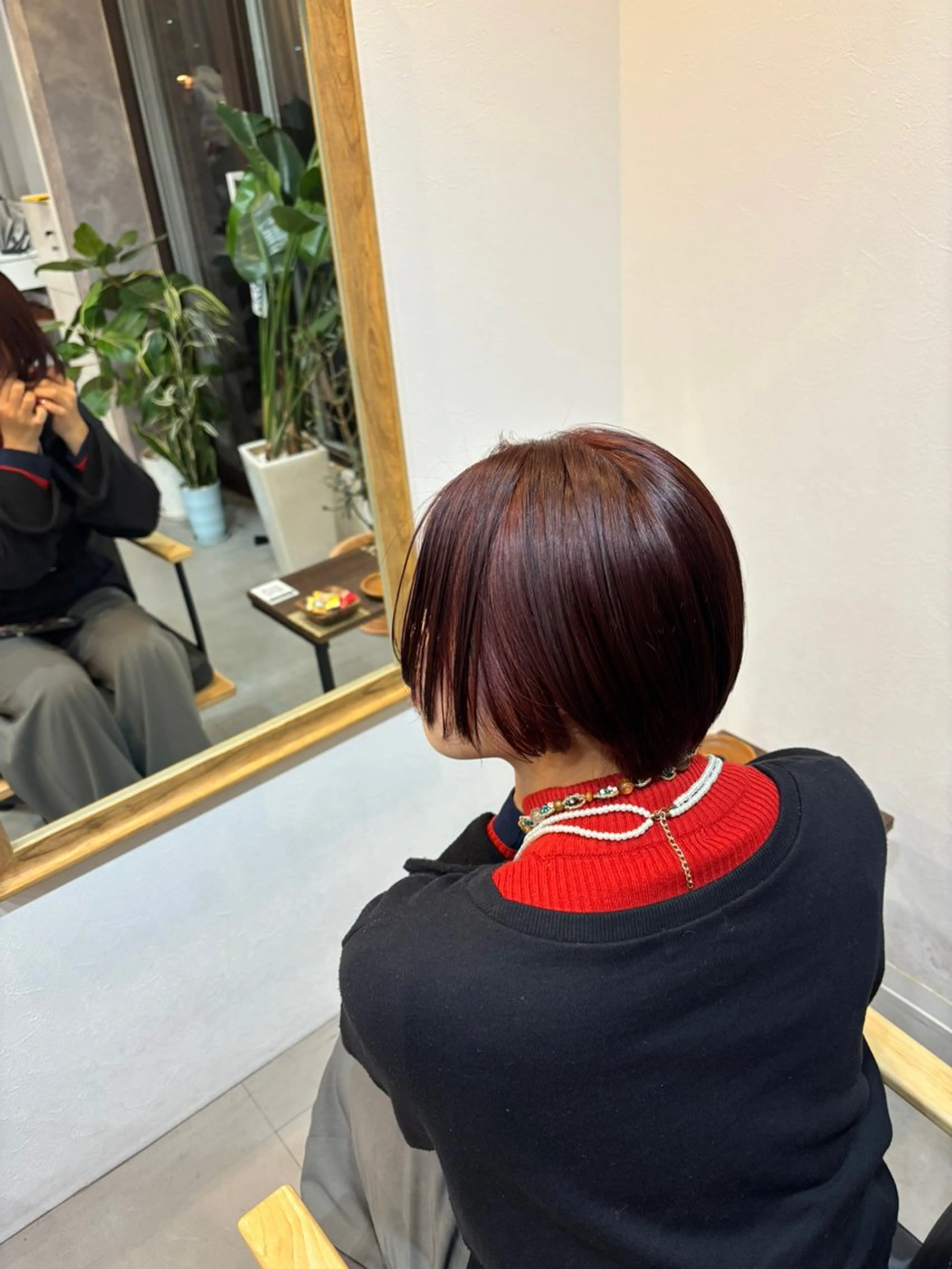 ショート カラー ダブルカラー レッドカラー ヘアカラー トリートメント Fukuma Karinのヘアスタイル