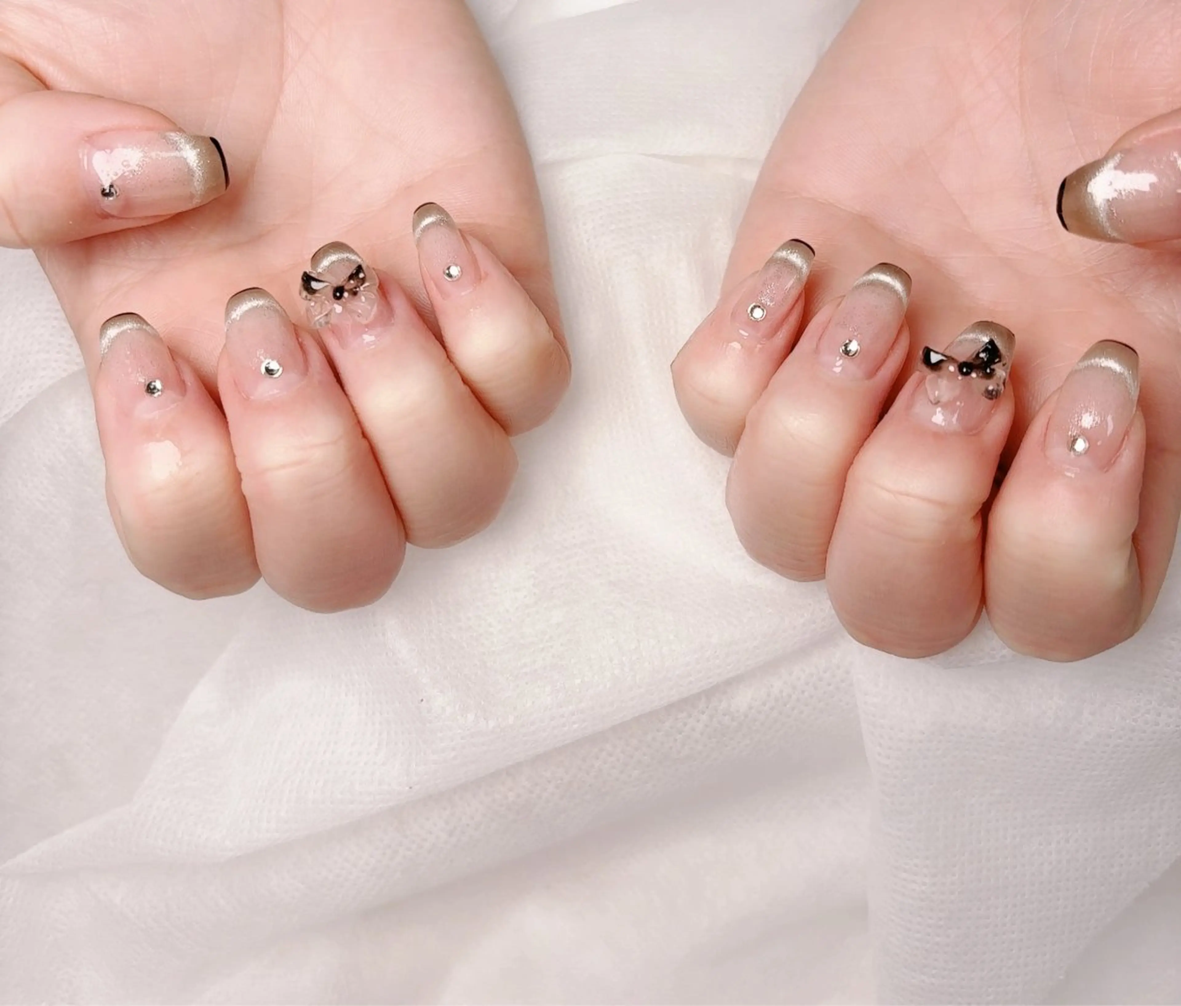 ネイル pink ladyサロン所属・べ にのネイルデザイン