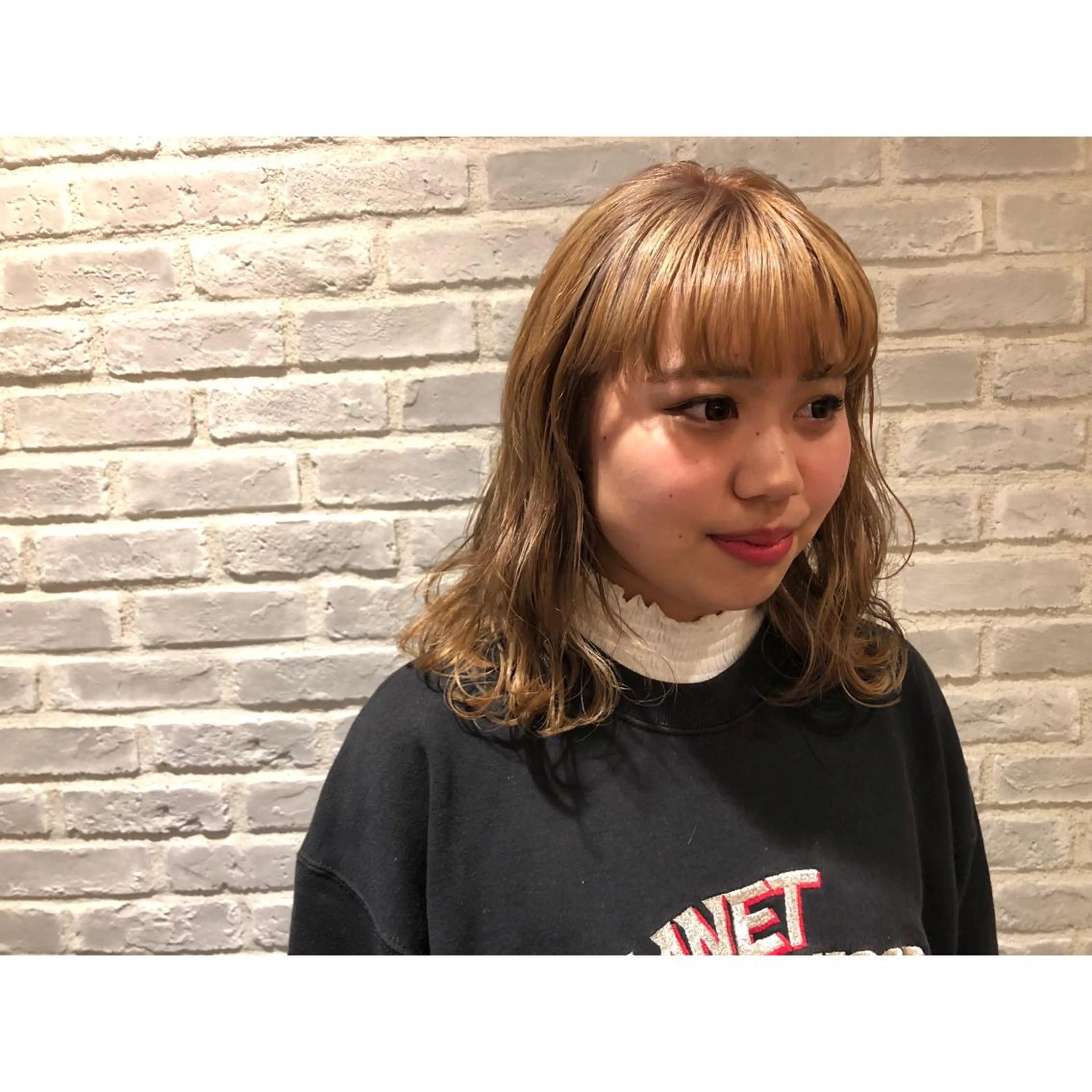 セミロング カラー パーマ ヘアアレンジ 藤井 菜緒のヘアスタイル
