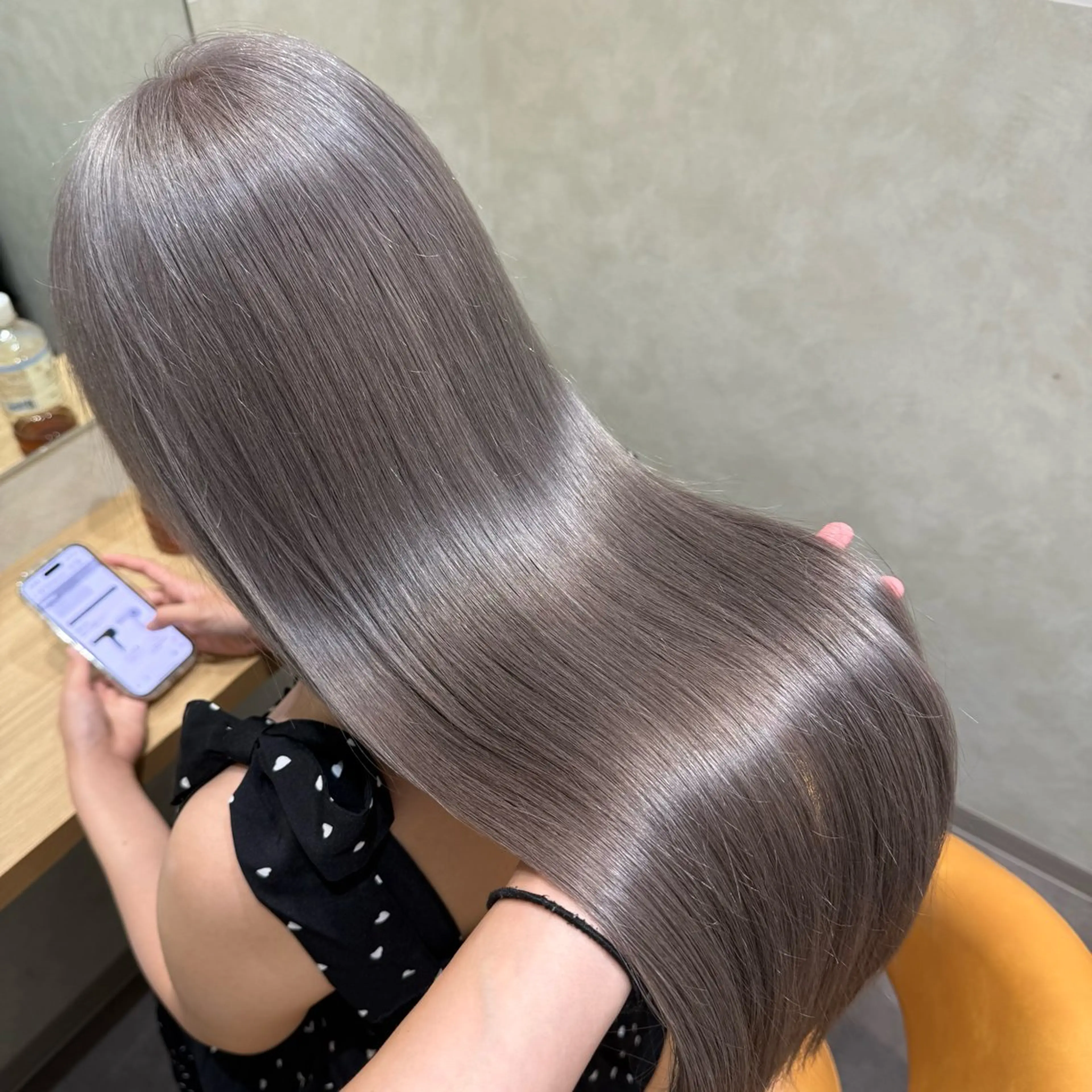 ロング ヘアカラー トリートメント SALOWIN札幌大通店所属・‎🤍札幌ハイトーン 🤍シンゴのヘアスタイル