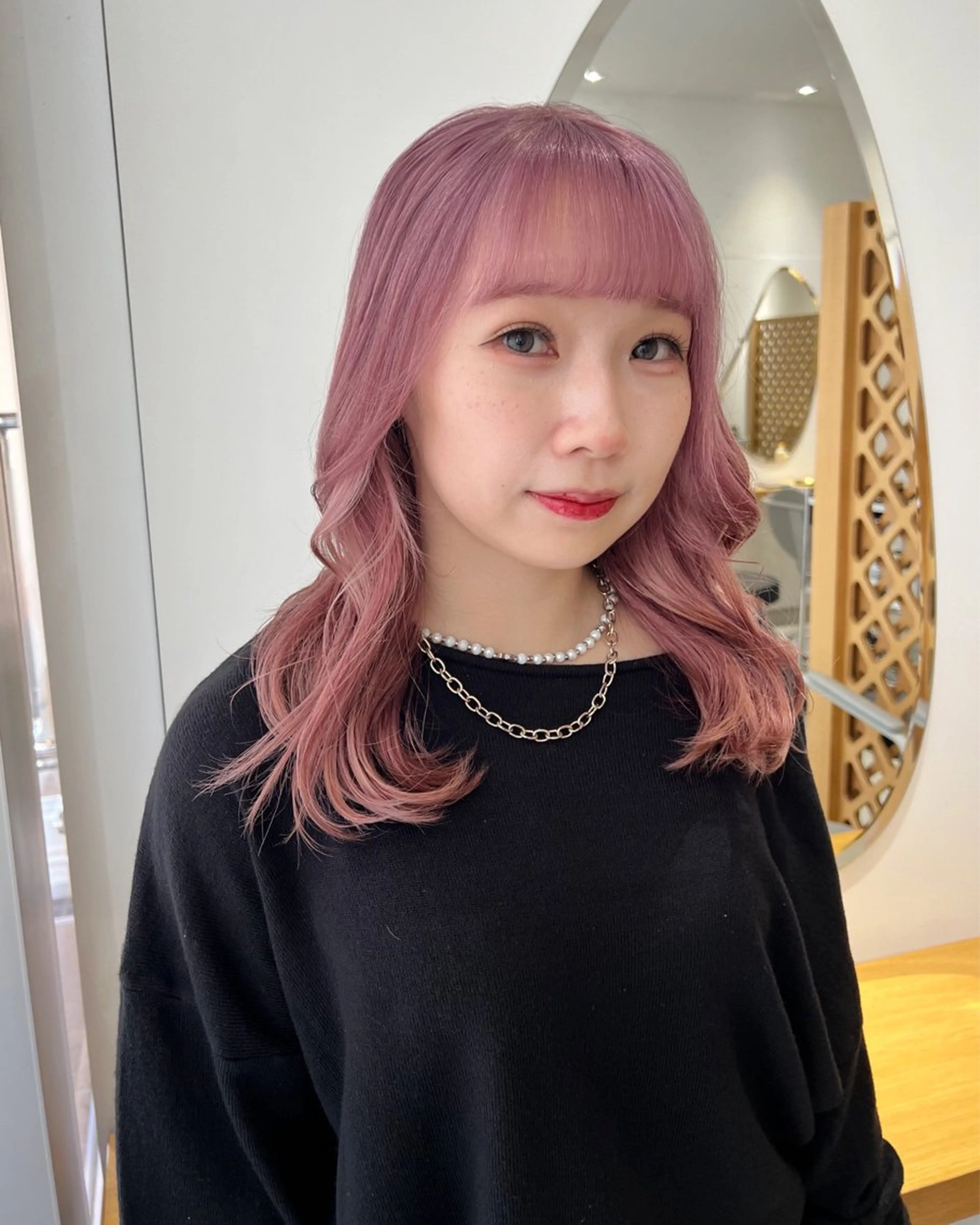 ミディアム カラー 色落ち可愛い艶ハイト ーン🧊AZUKIのヘアスタイル