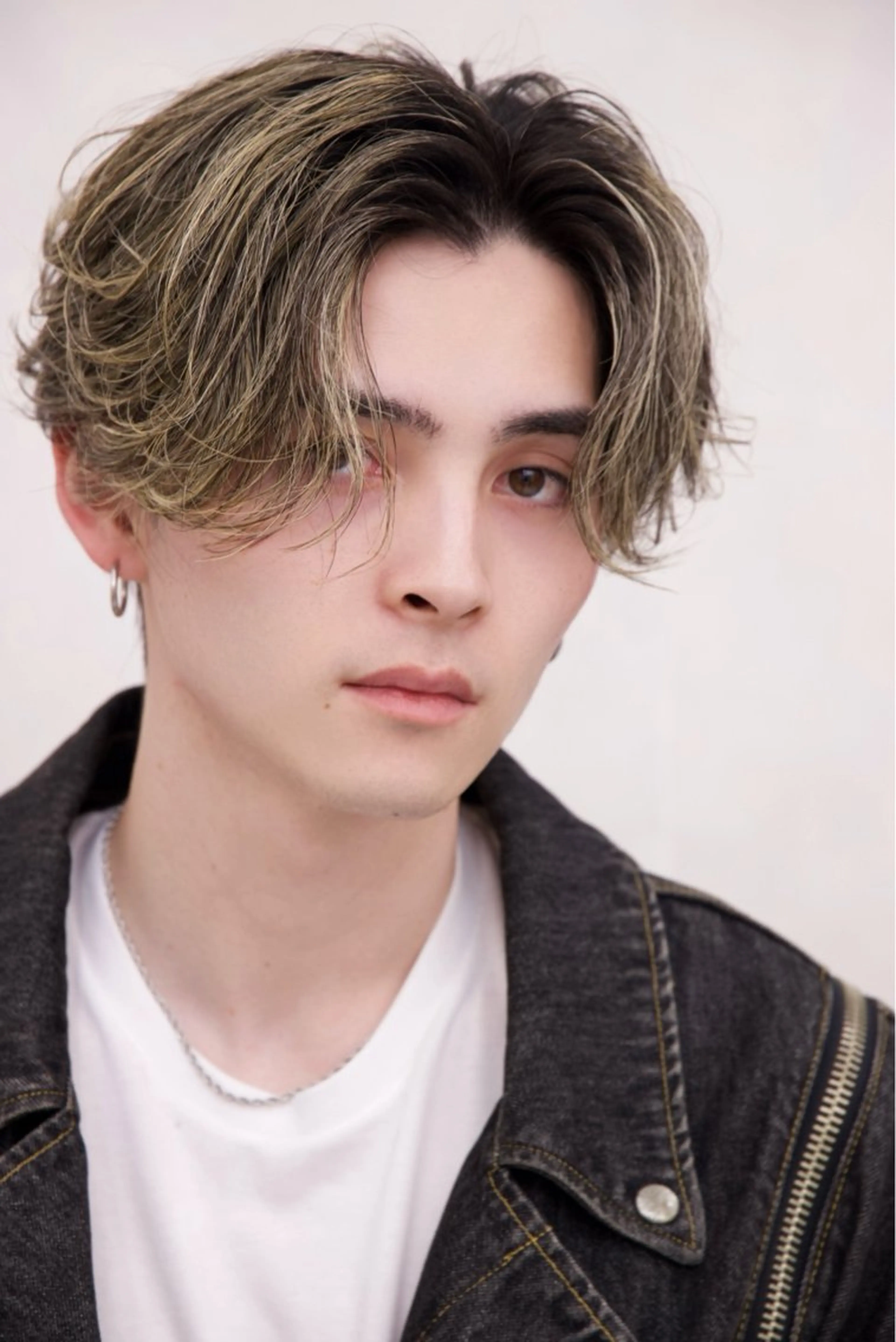 【人気スタイリスト担当】 カット+パーマ+カラー(メンズパーマ/黒染め/センターパート/マッシュ)の写真