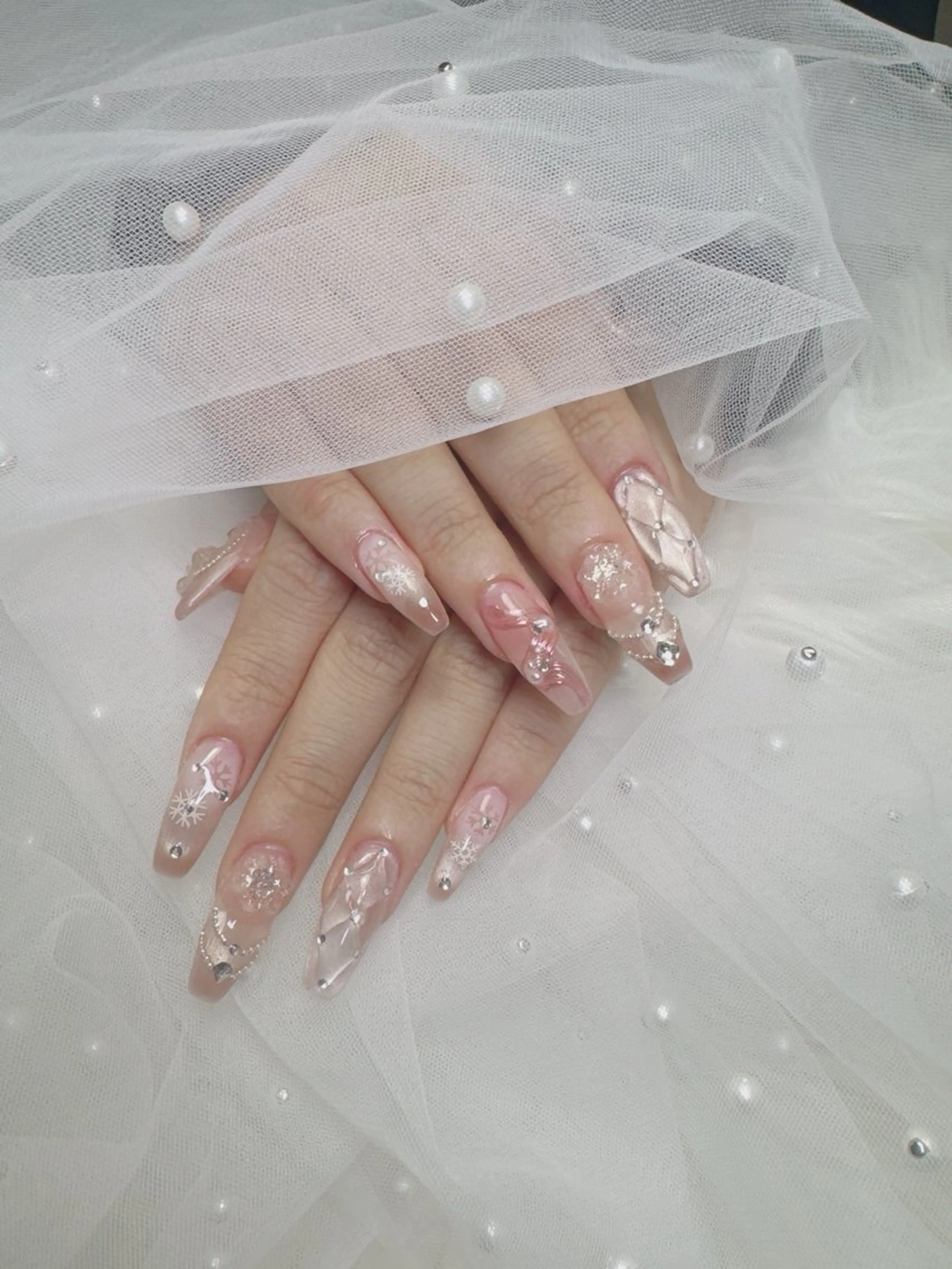 ネイル ハンドネイル EN salon💅 🦋もり💕のネイルデザイン