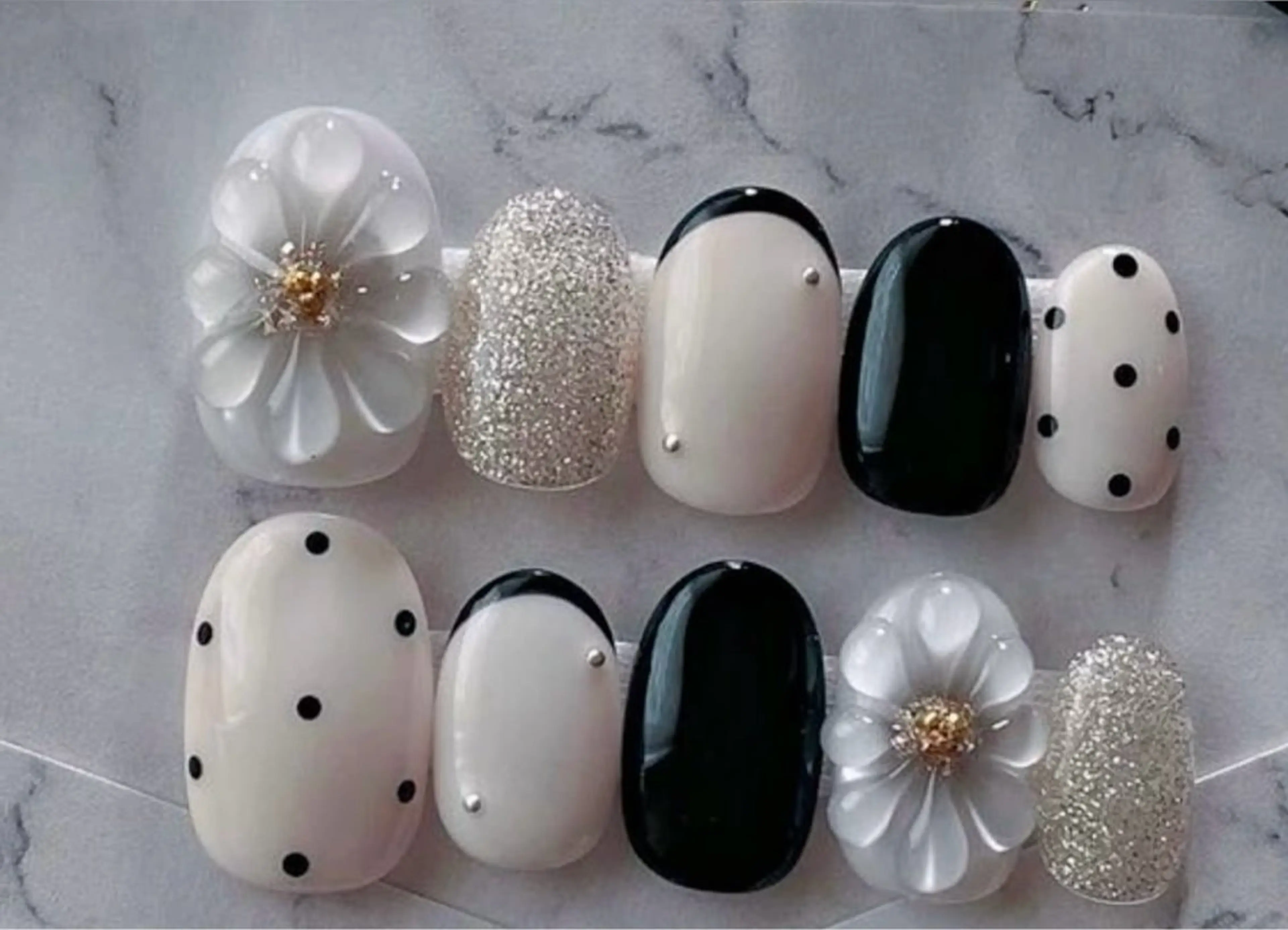 ネイル ハンドネイル ソコ ソコのネイルデザイン