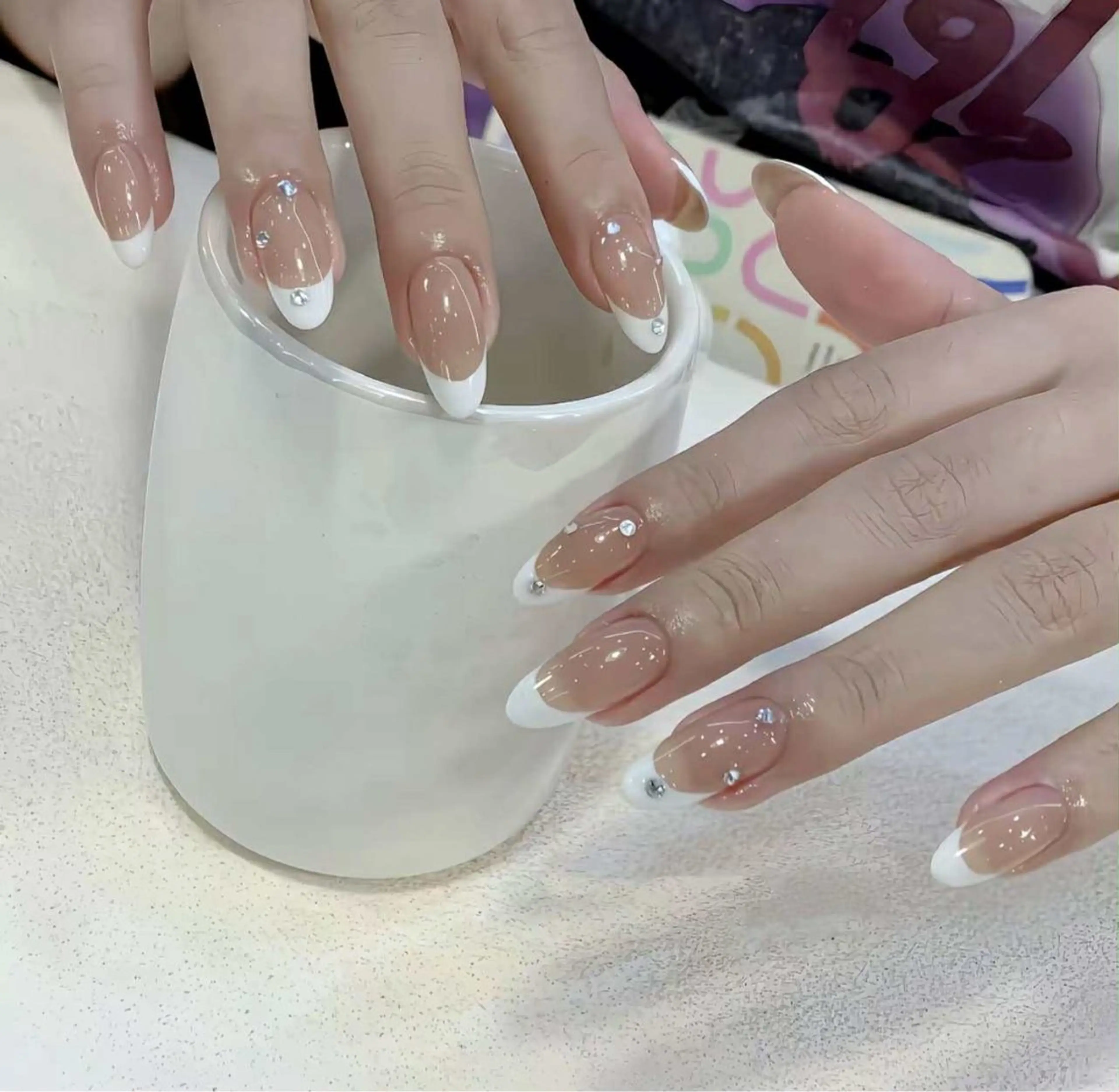 ミディアム 28nails -hangのネイルデザイン