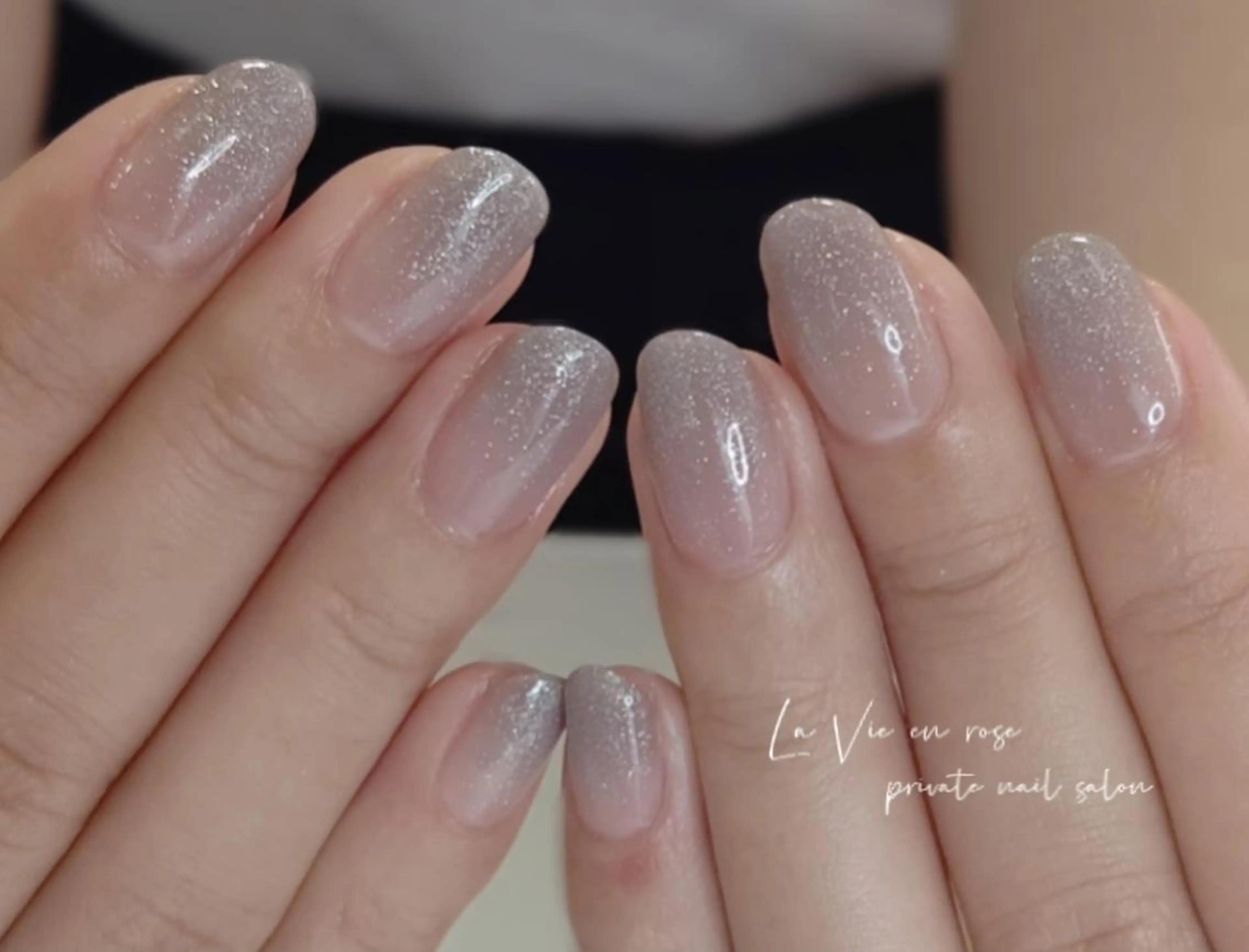 ネイル グラデーション ラヴィアン ローズのネイルデザイン