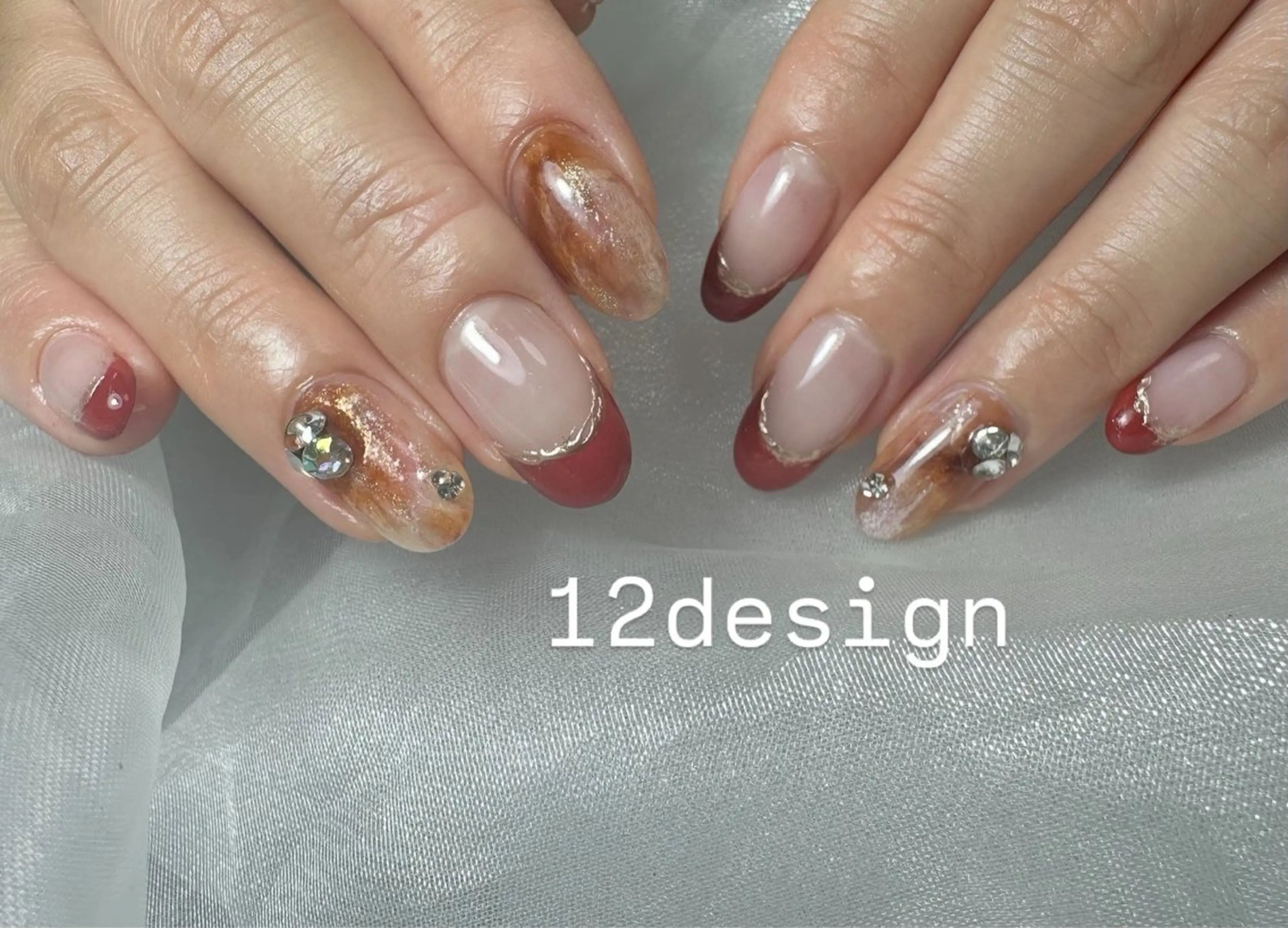 ネイル 12 designのネイルデザイン