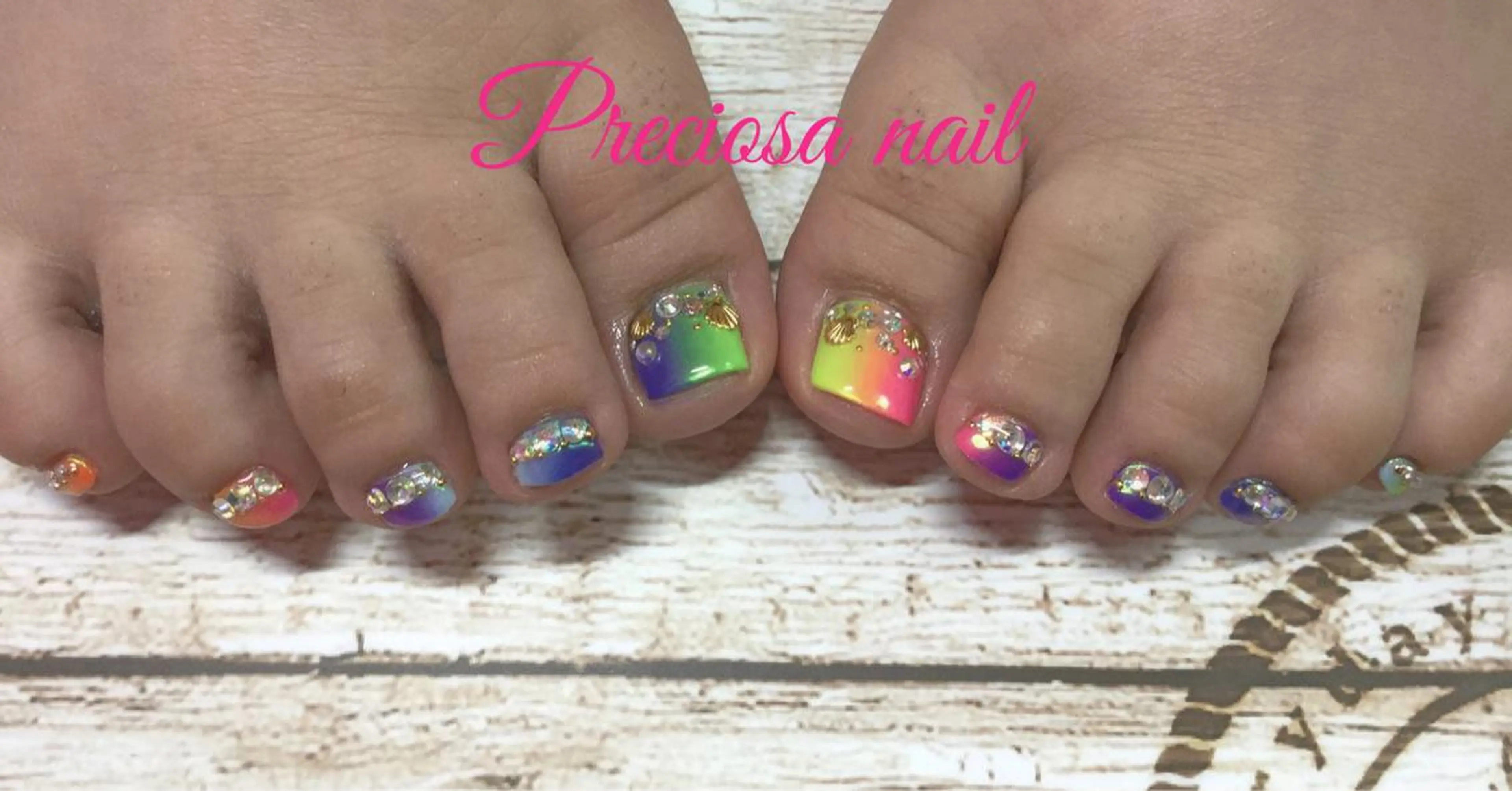 ネイル preciosa.nail所属・久場 晴美のネイルデザイン