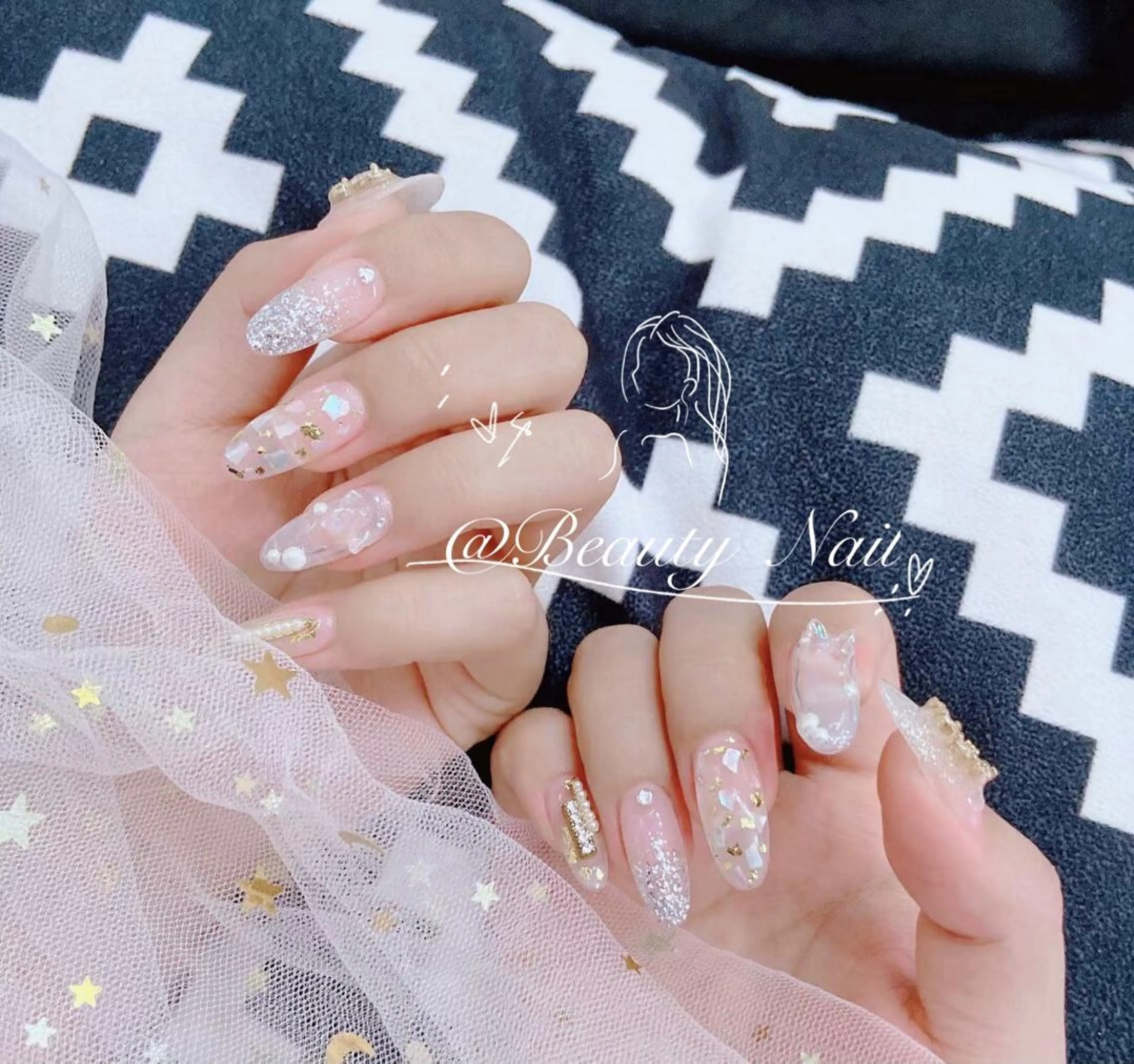 ネイル Moonstone Salon所属・Moonstone Salonのネイルデザイン