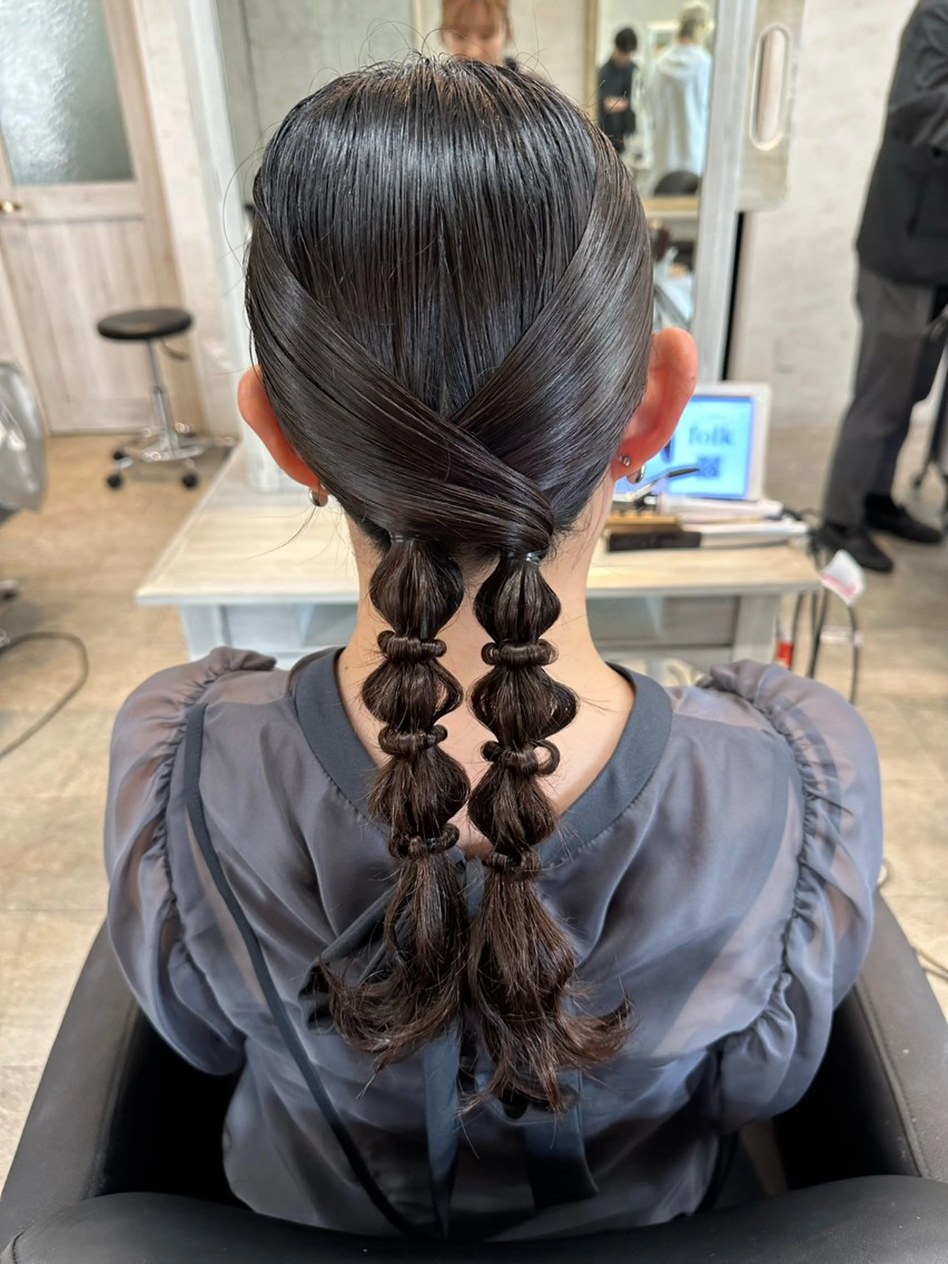 セミロング ヘアアレンジ 女性に人気♪ はやしほのかのヘアスタイル