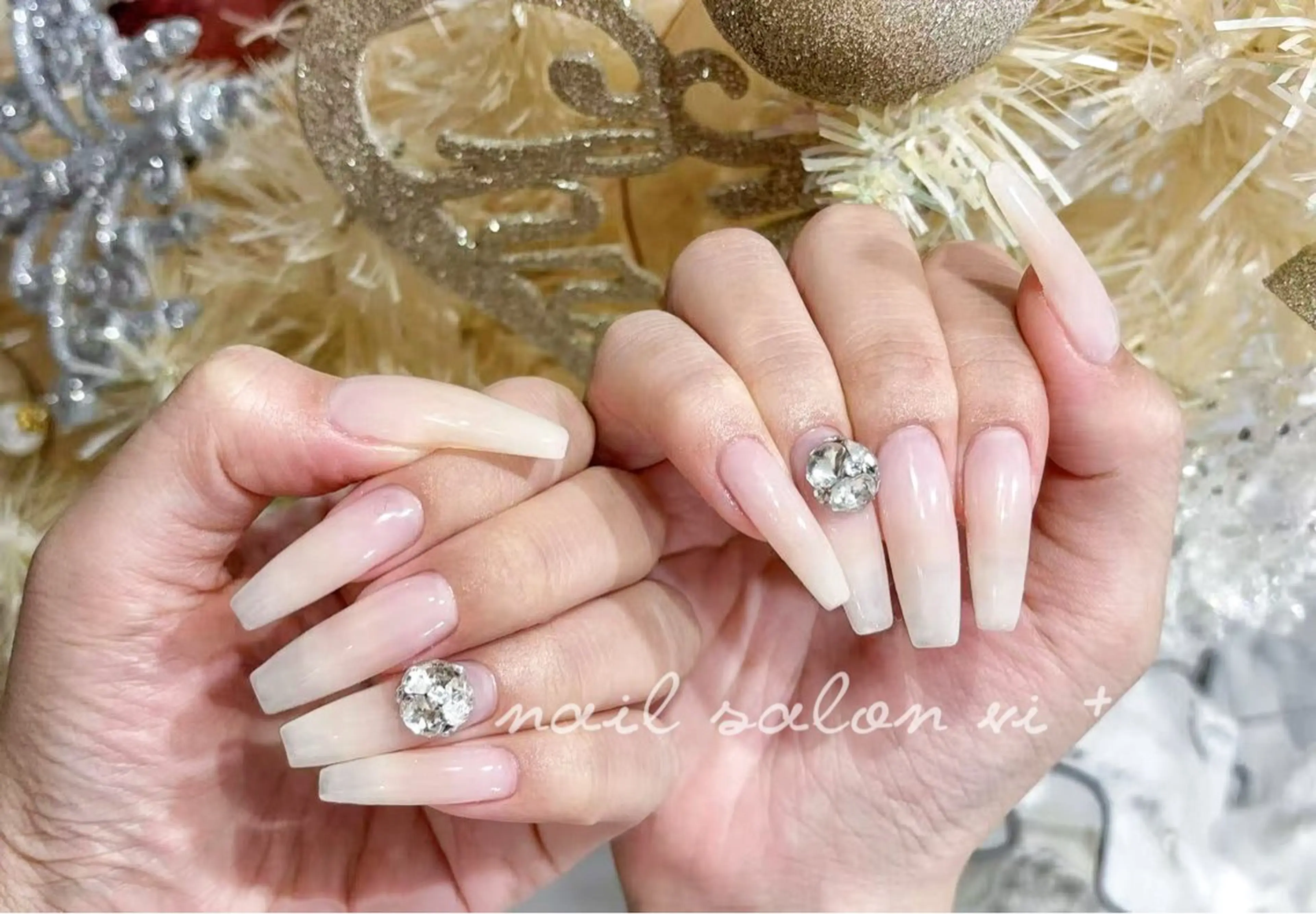 ネイル ハンドネイル ✨Nailsalon Vi+✨のネイルデザイン