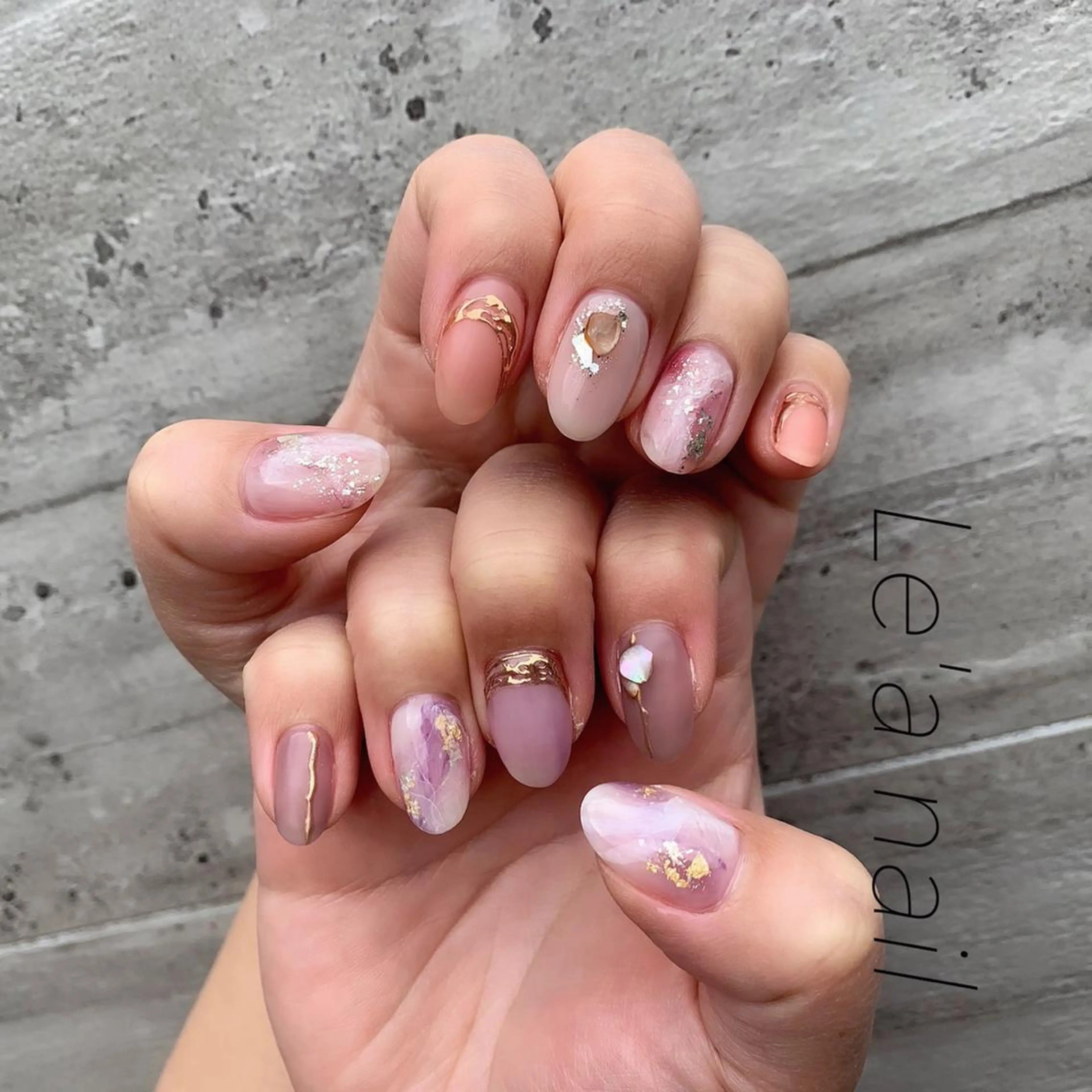 ネイル 'mm所属・'mm  (ミリ) ＭＡＮＡＭＩのネイルデザイン
