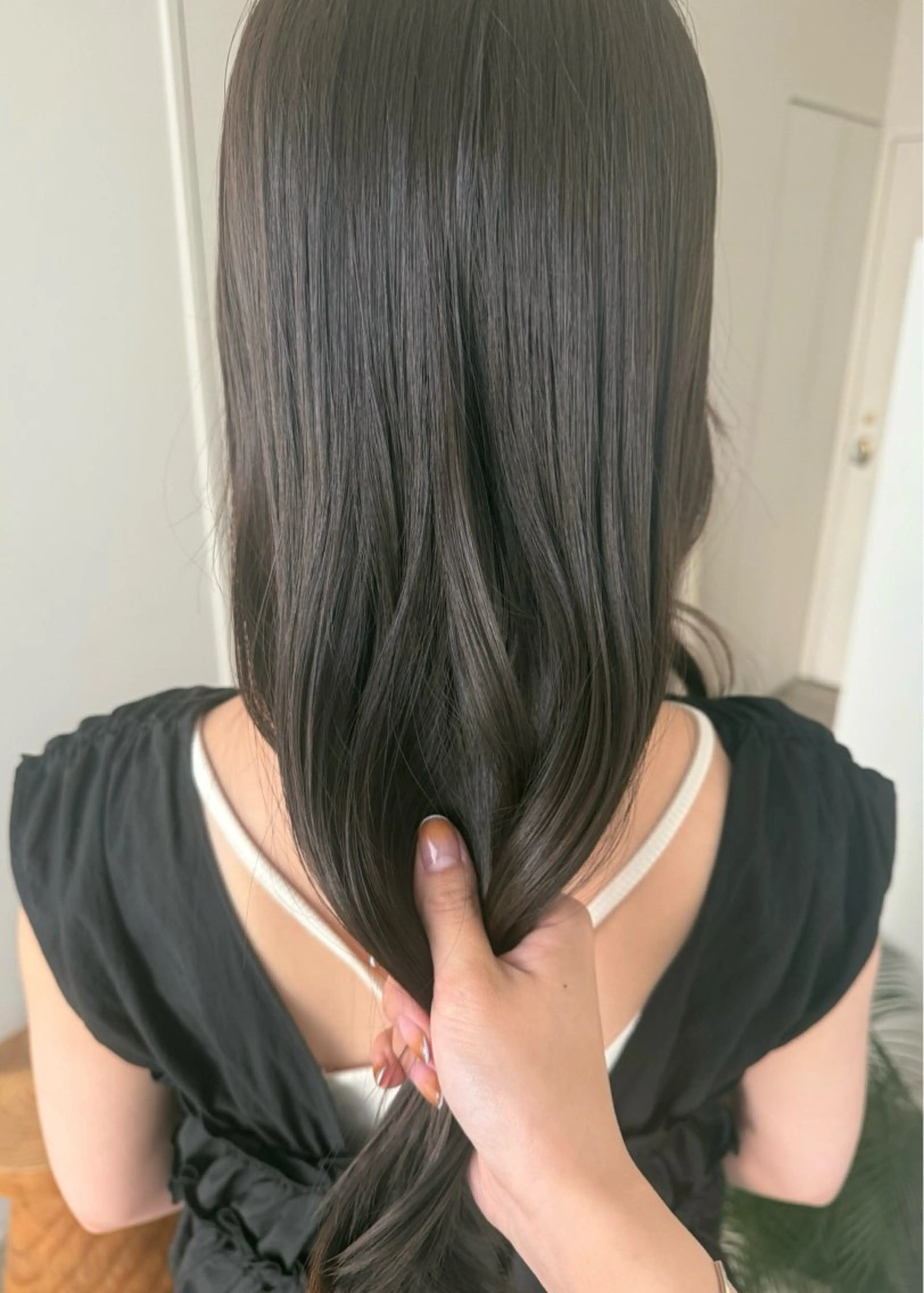 セミロング カラー グレージュ オリーブグレージュ オリーブグレー カット ヘアカラー トリートメント 🌻Kaho/カラー /髪質改善🌻のヘアスタイル