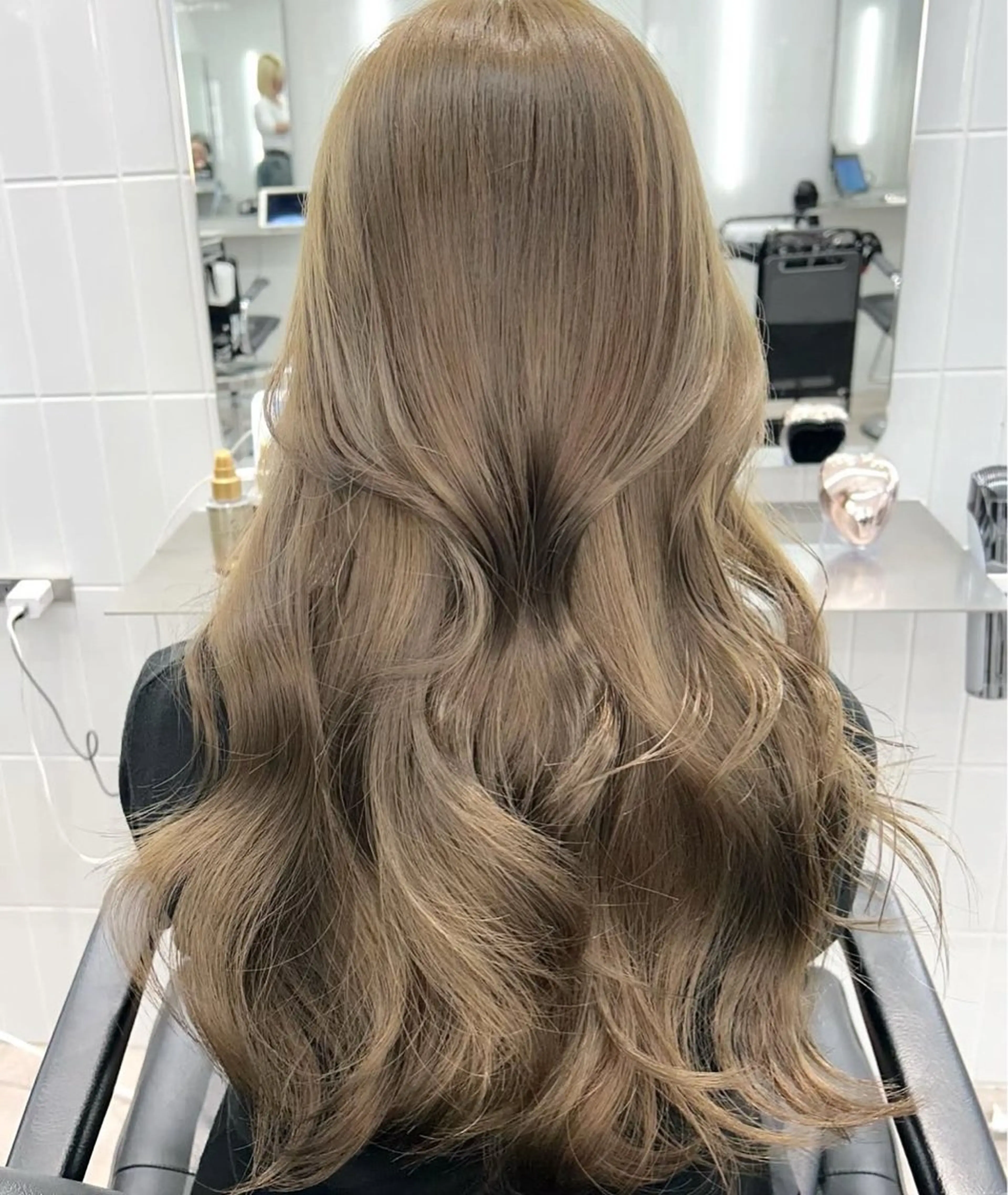 ロング ヘアカラー onyx所属・表参道/ブリーチ ハイトーン/sahoのヘアスタイル