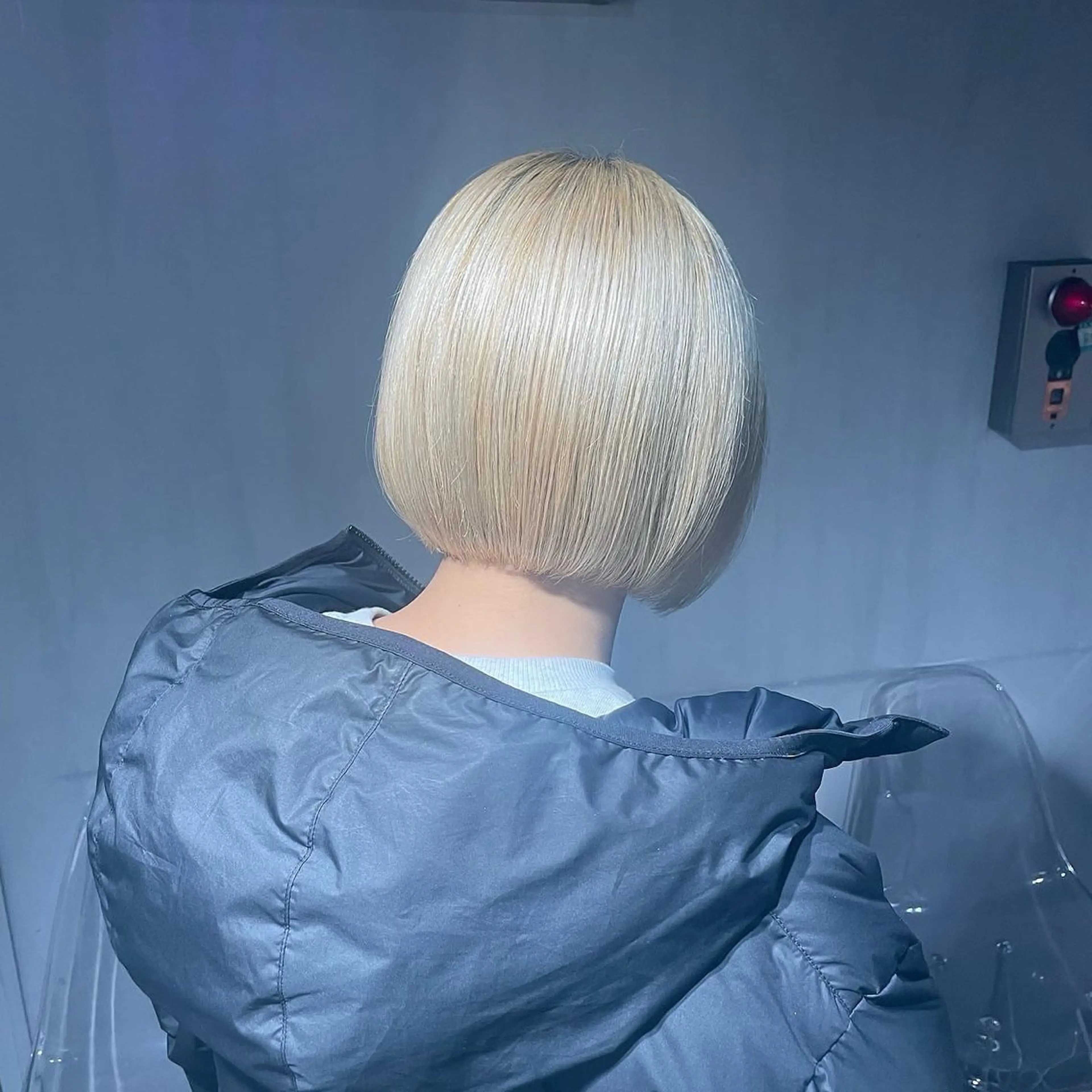 ショート カラー カット ヘアカラー トリートメント ヘッドスパ 🦋ハイトーンボブ ショート🦋トシキのヘアスタイル