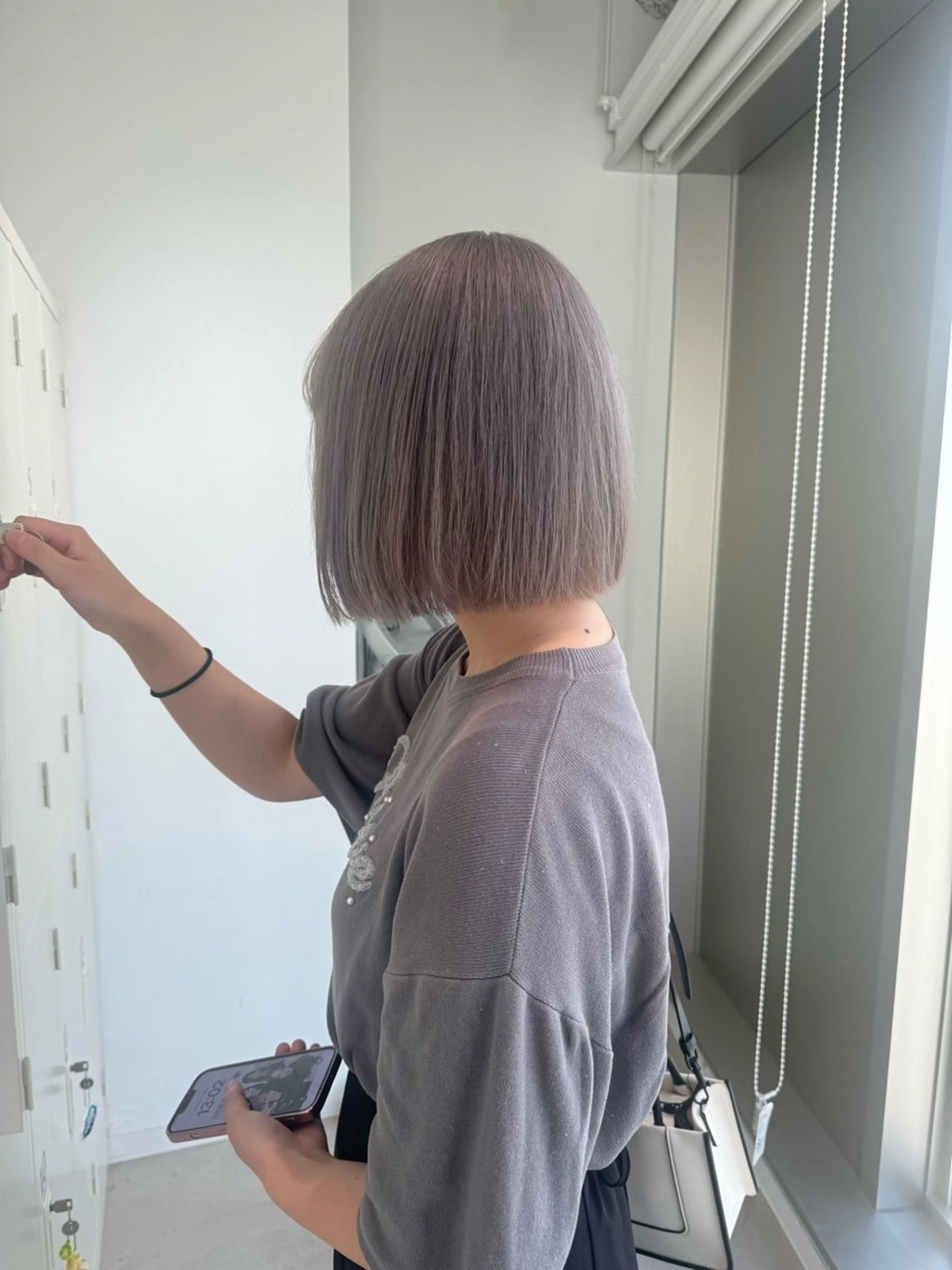 ショート カラー ヘアカラー トリートメント 店長　MANAMI ／ブリーチ／骨格ボブのヘアスタイル