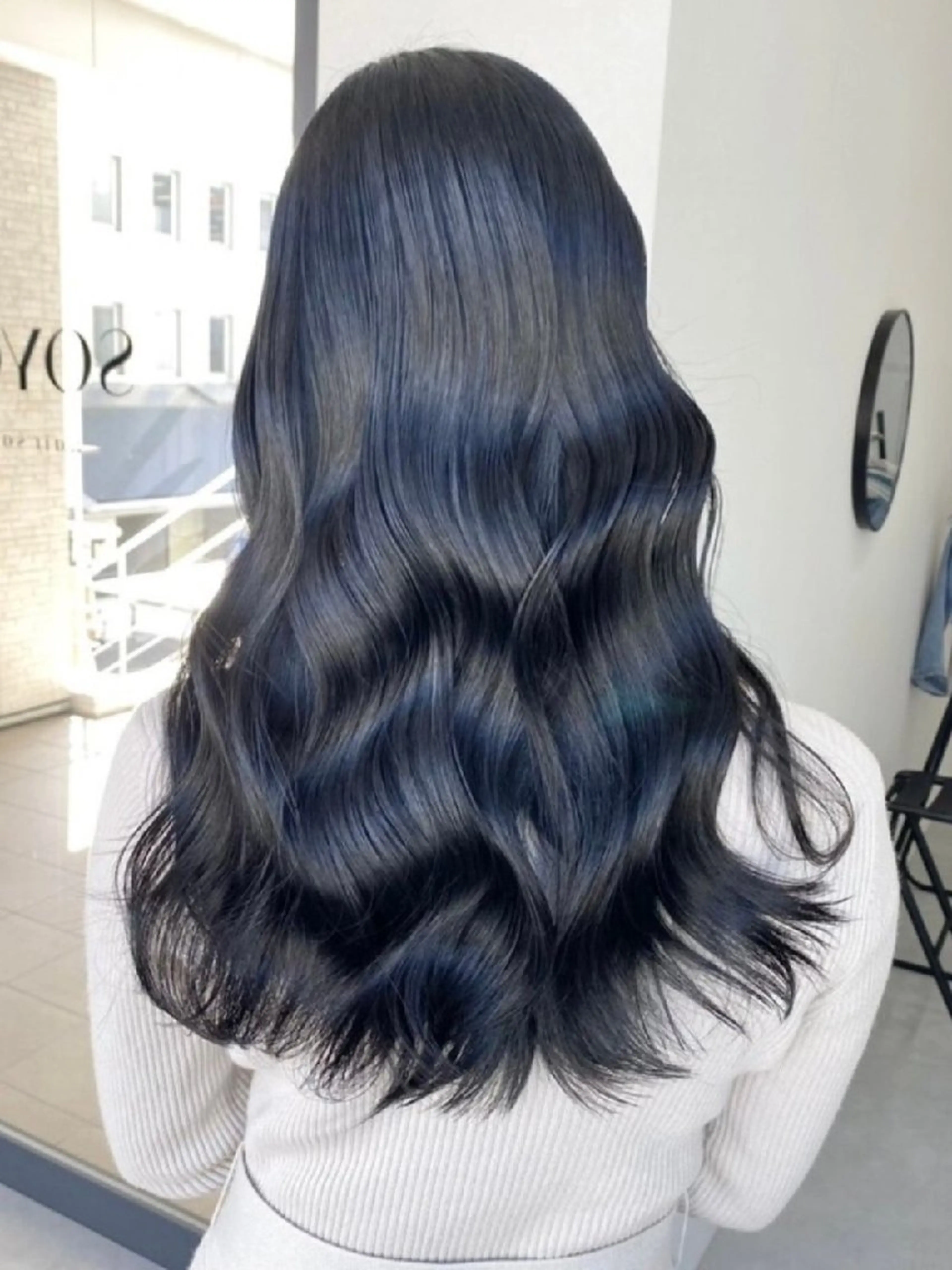 カラー ロング ブリーチ ブルーカラー ダブルカラー ネイビーカラー カット ヘアカラー トリートメント SOYON豊田市駅店所属・髪質改善/ 上村旺武のヘアスタイル