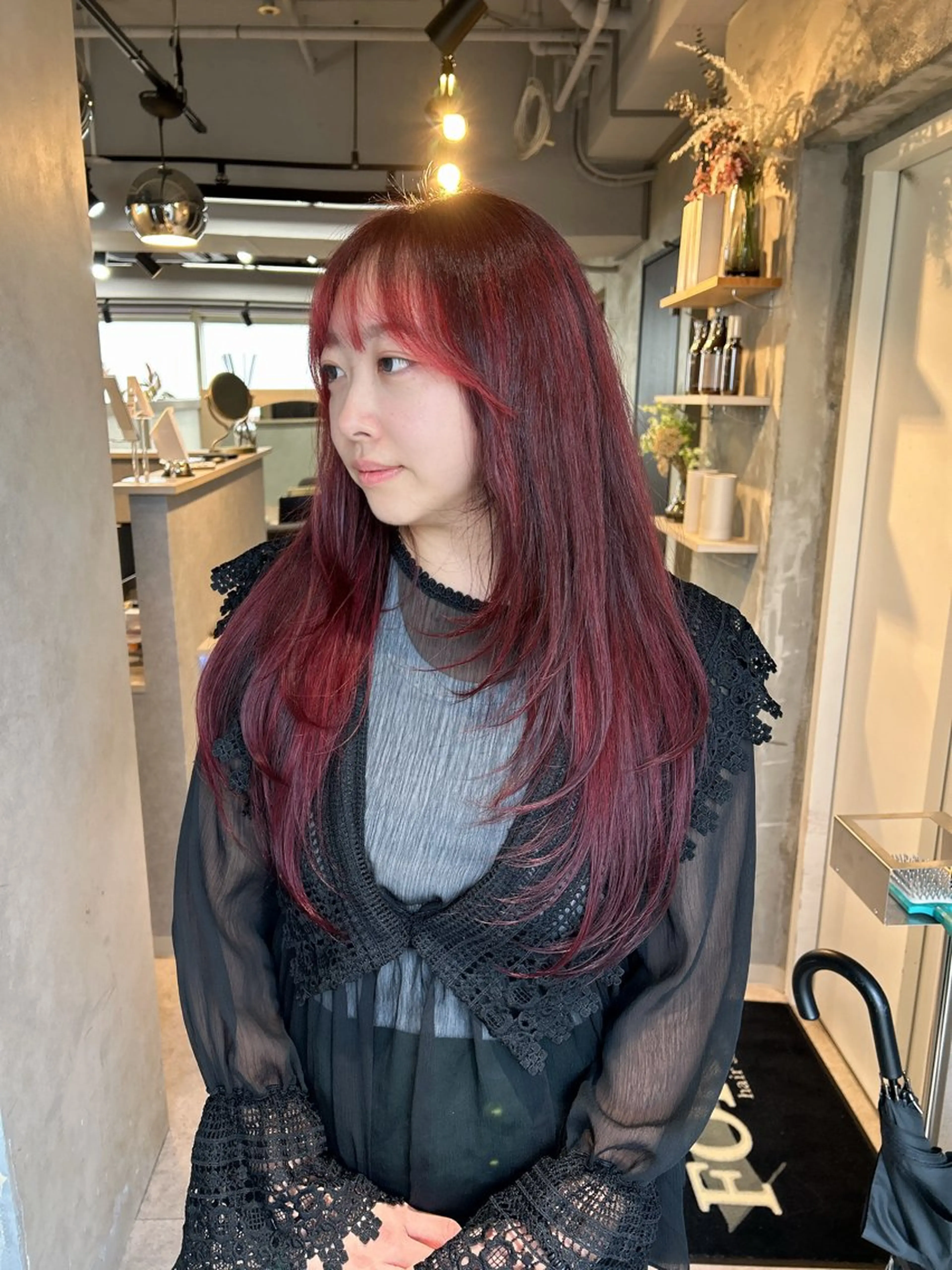 ロング カラー カット ヘアカラー トリートメント 心斎橋ヘアカラー ブリーチmarinaのヘアスタイル