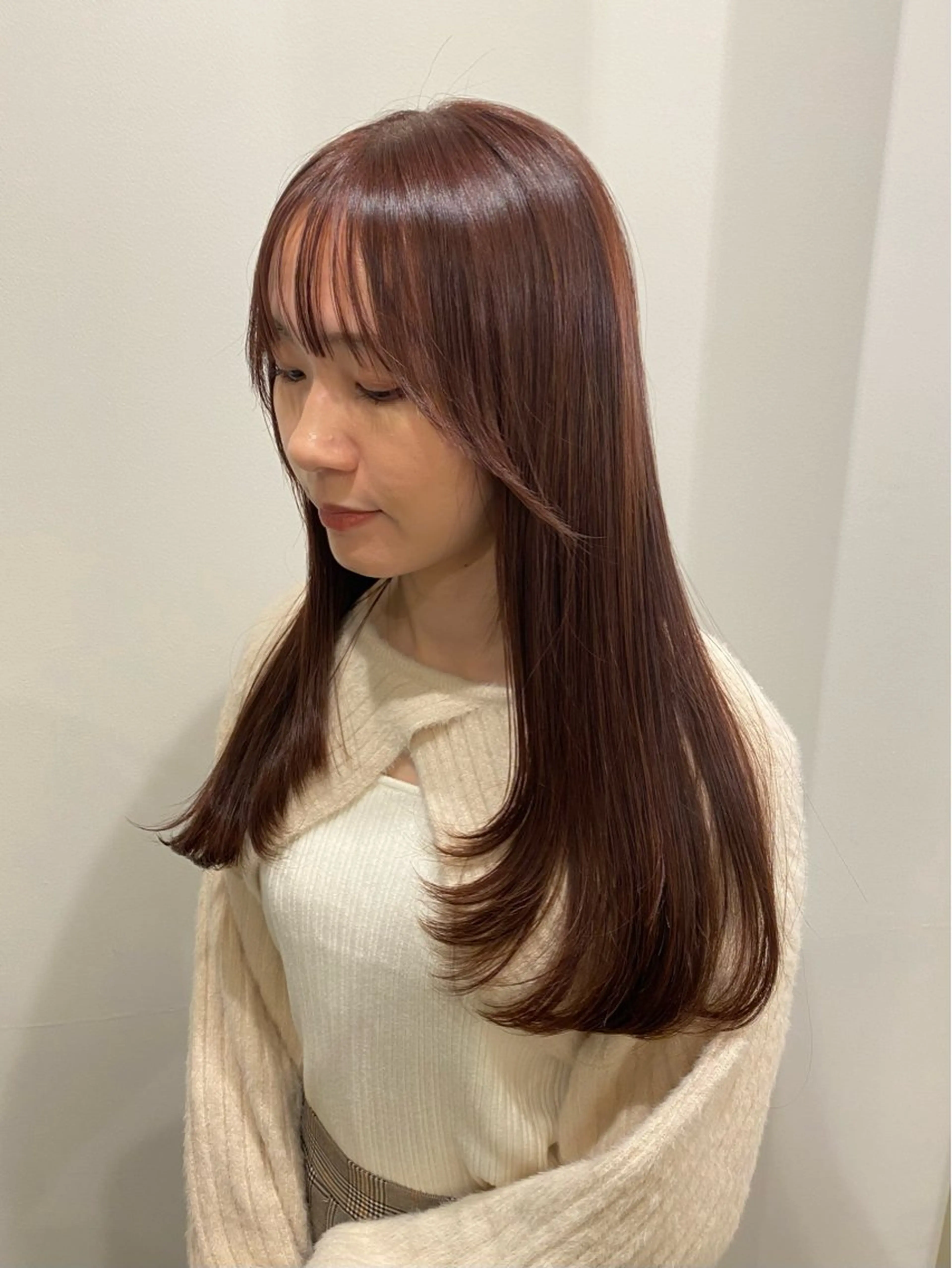 ミディアム カラー 顔まわりレイヤー レイヤーカット カット ヘアカラー トリートメント 🍑 モモカ🍑のヘアスタイル