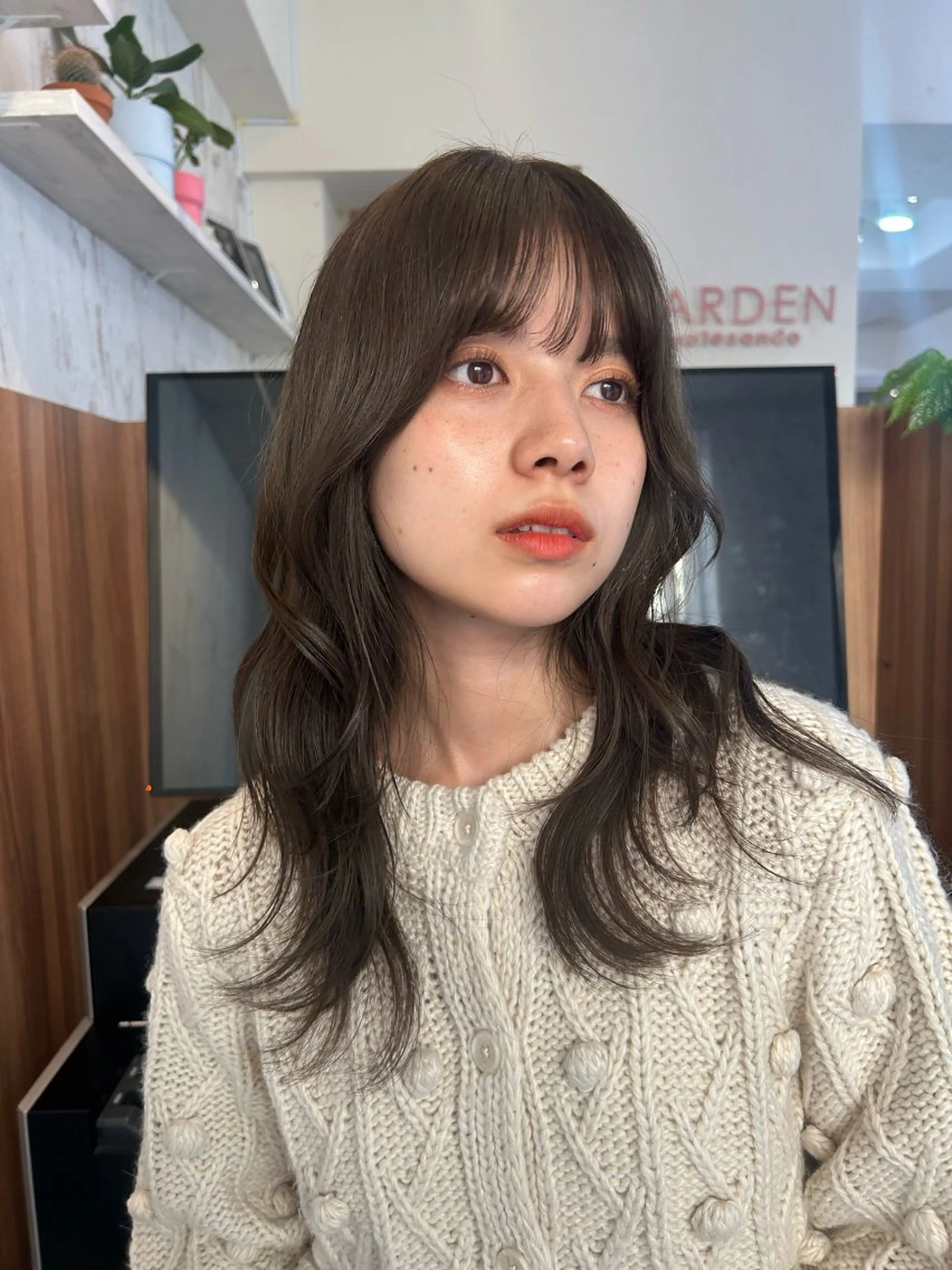 セミロング カット ヘアカラー 縮毛矯正 トリートメント 顔周り/レイヤー/ 透明感/あやか💕のヘアスタイル