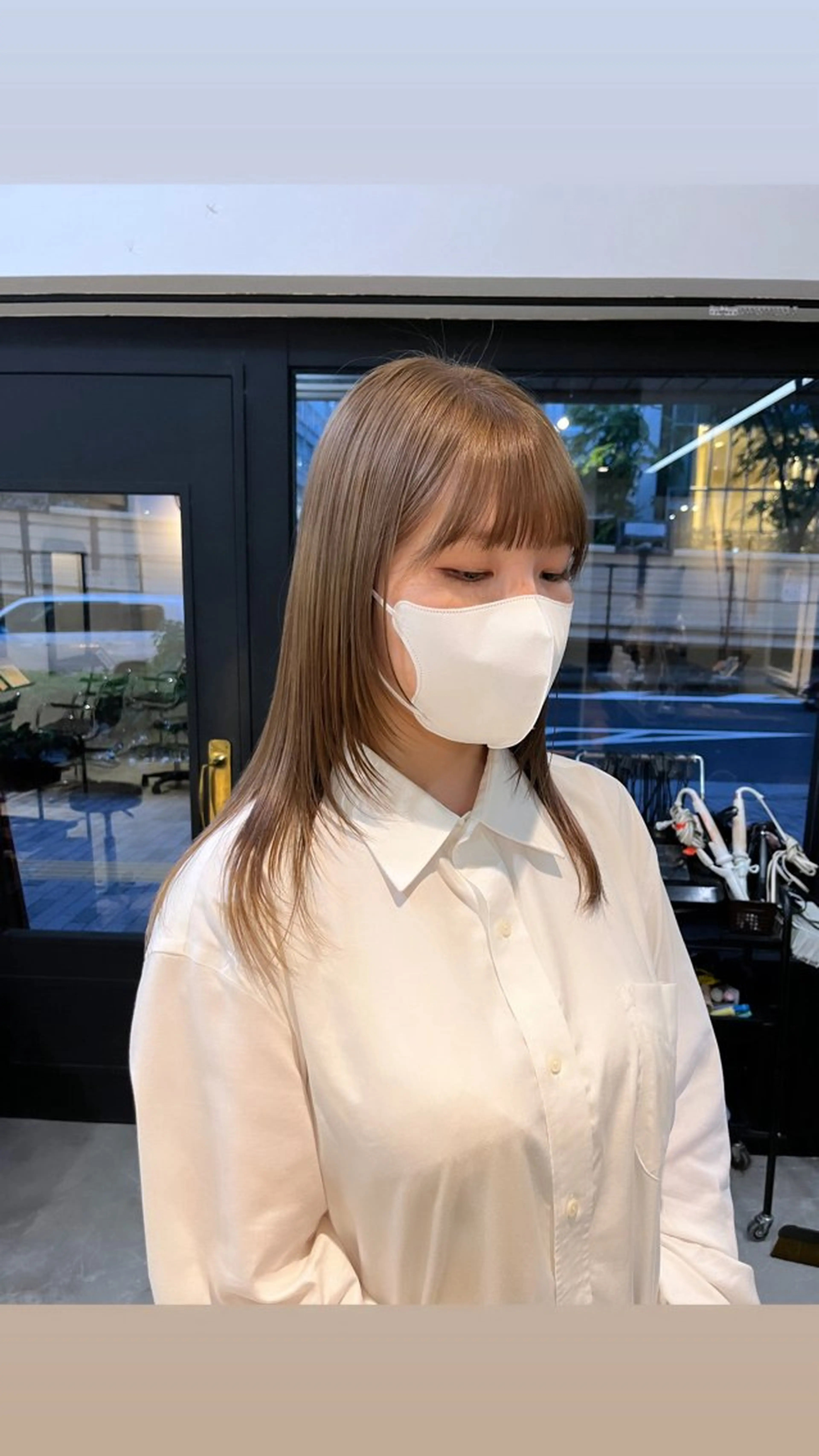 セミロング アッシュ ツヤ髪縮毛矯正 🩶manamiのヘアスタイル