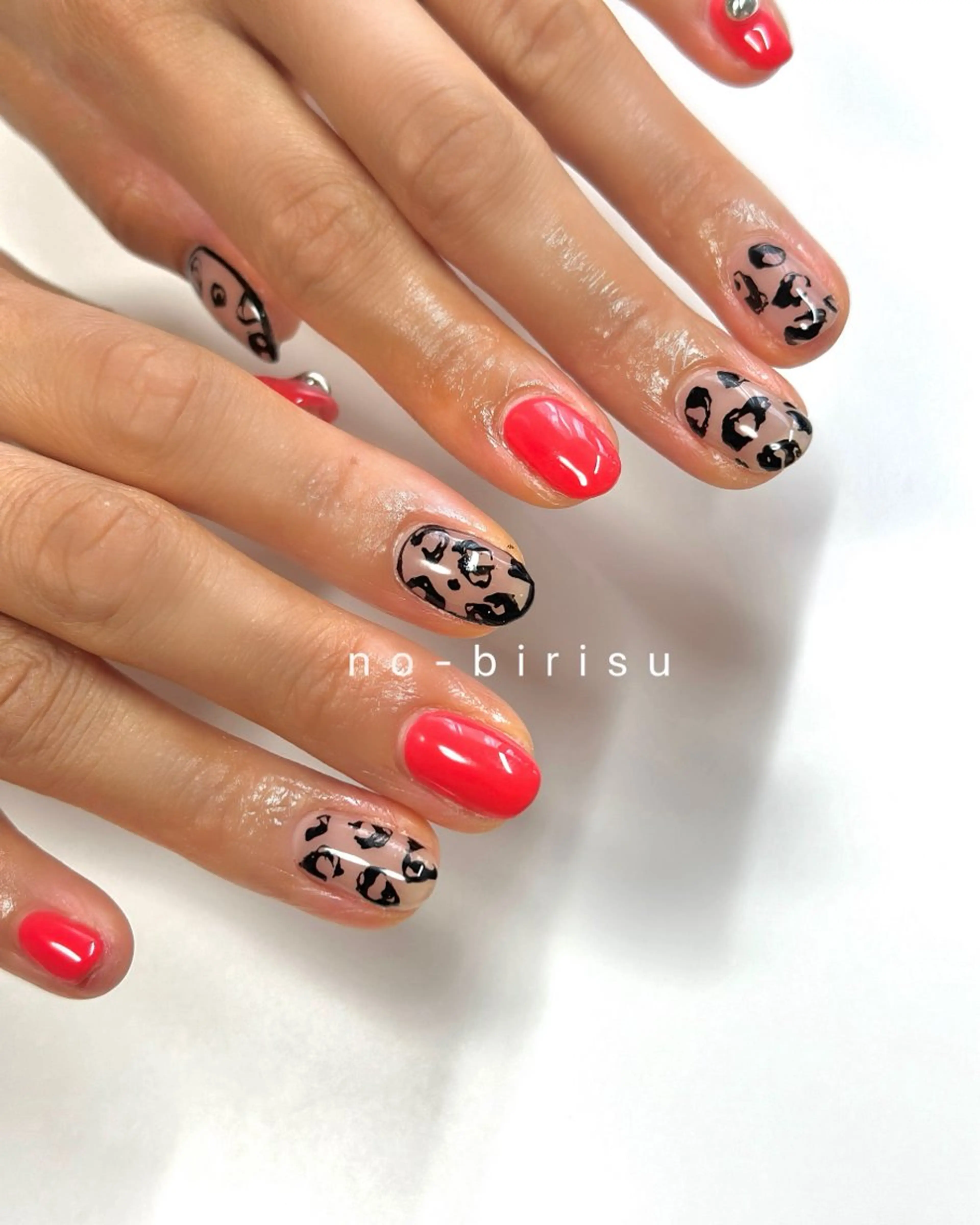ネイル ハンドネイル no-birisu nailのネイルデザイン