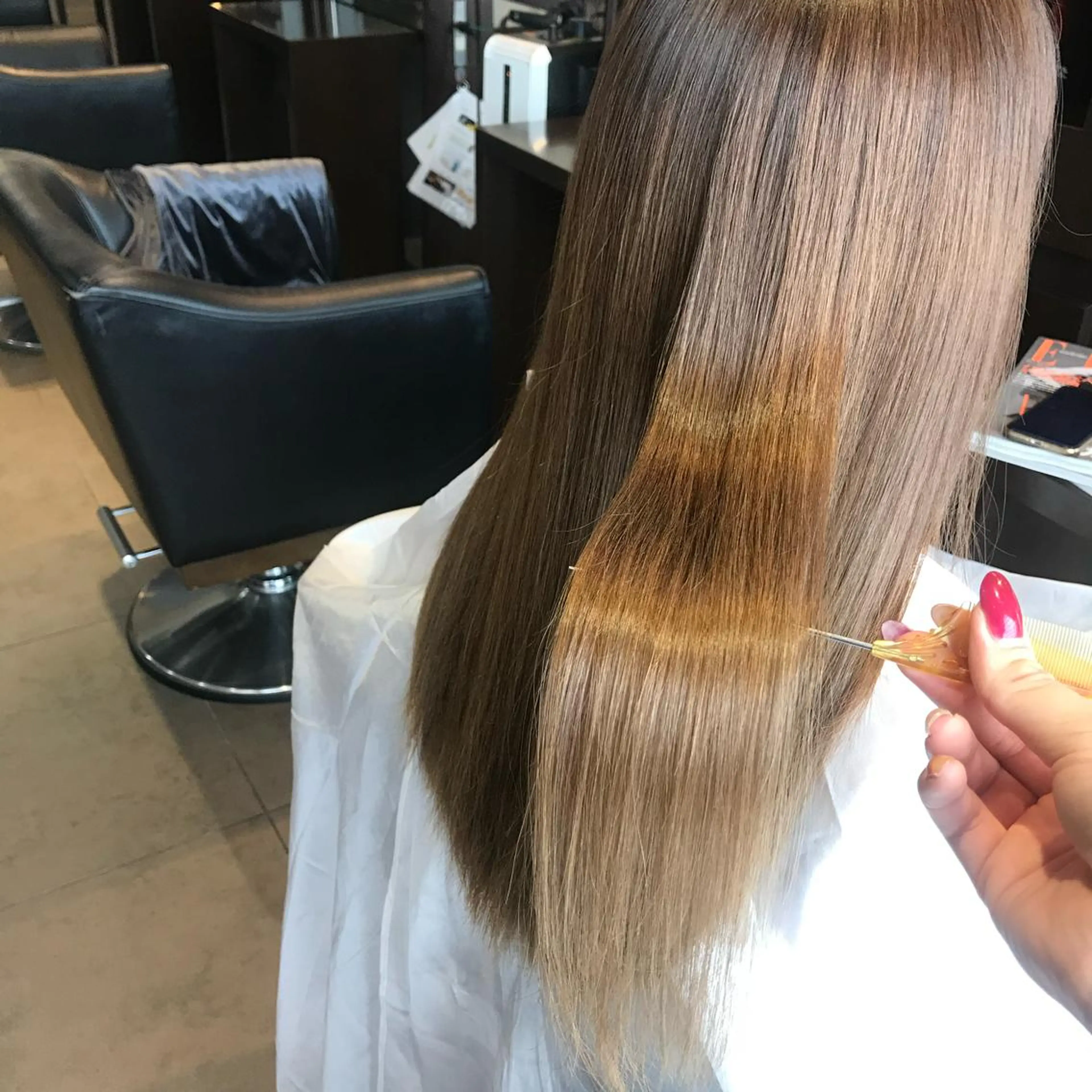 ロング 山川 玲奈のヘアスタイル