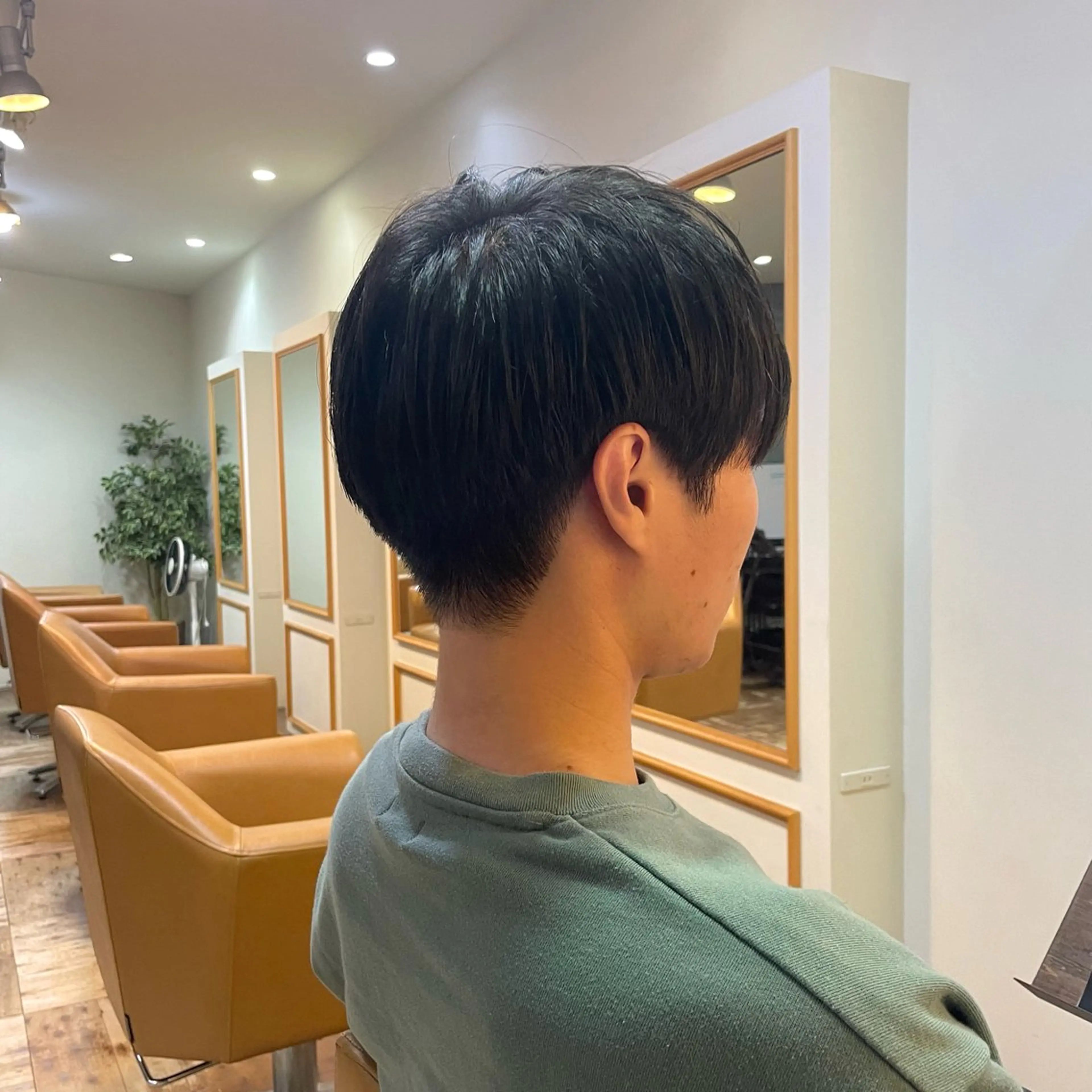 メンズ HAIR en所属・ブリーチカラー募集❕ 大橋菜々美のヘアスタイル
