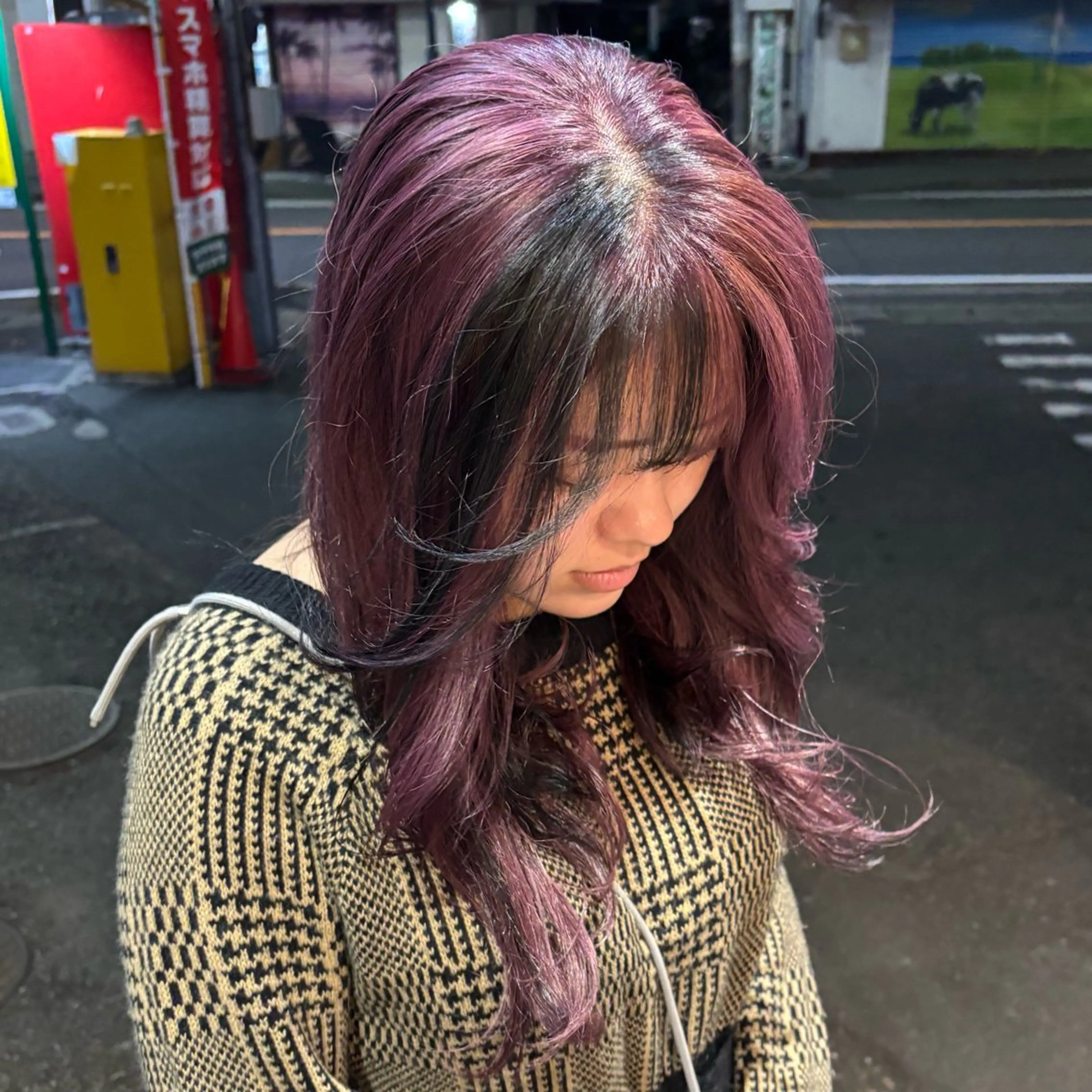 セミロング ヘアカラー 🖤🎀ハイトーン/ エク/夕月🎀🖤のヘアスタイル