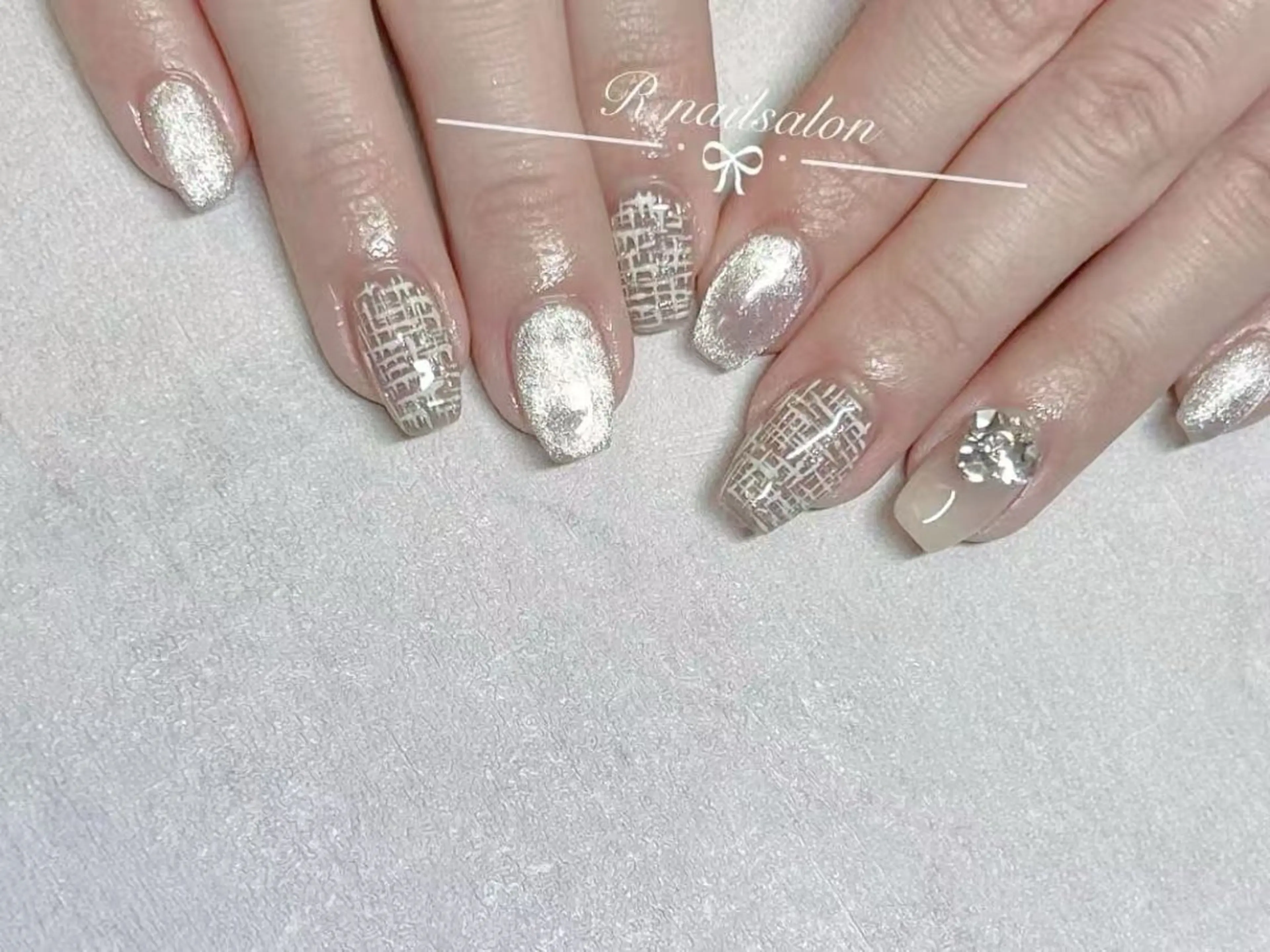 セミロング ハンドネイル R NAILSALONのネイルデザイン