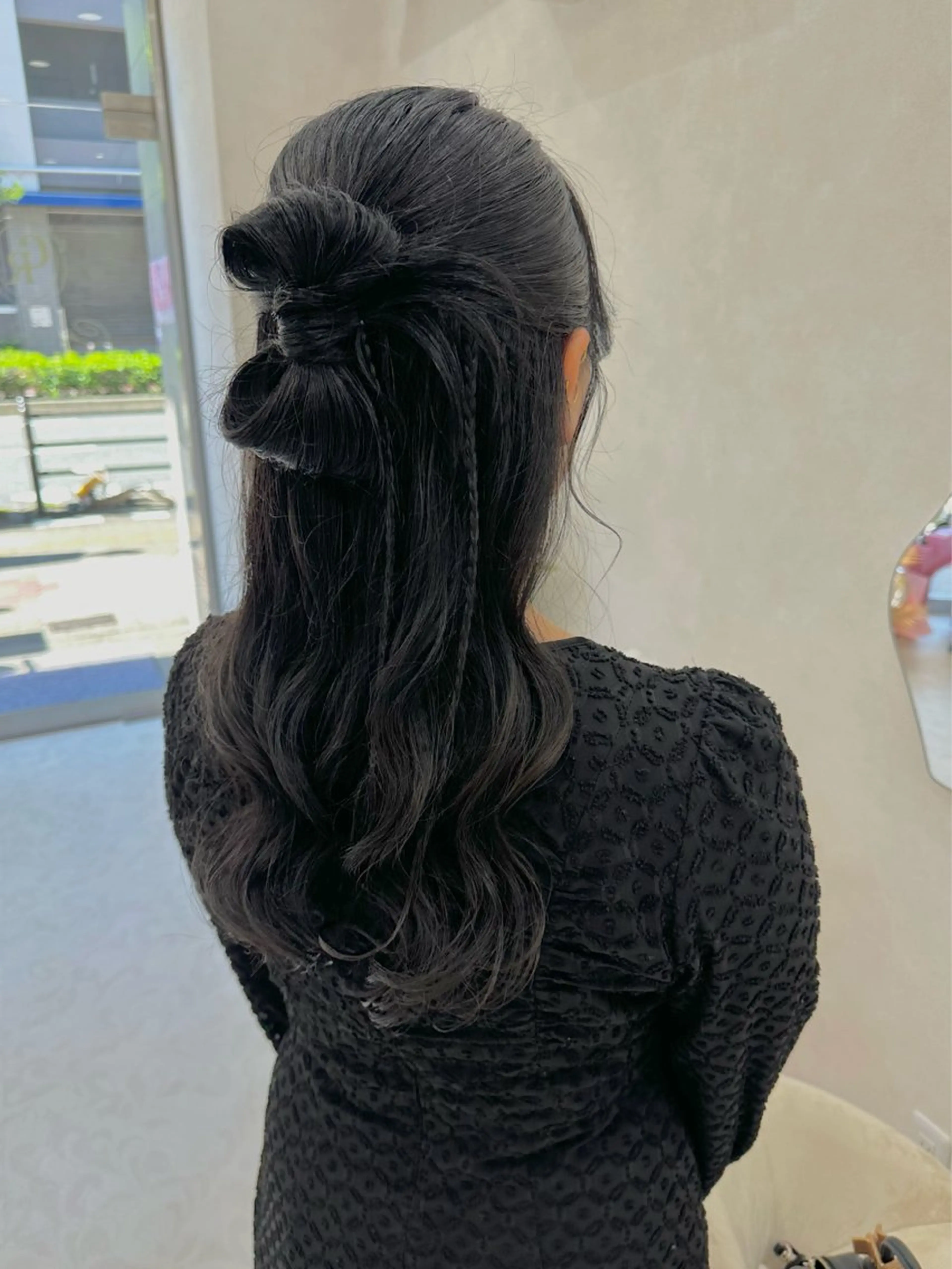 ロング ヘアアレンジ ハーフアップ ヘアセット CheRiR所属・アッシュカラーやアレ ンジ得意🌿RIKOのヘアスタイル