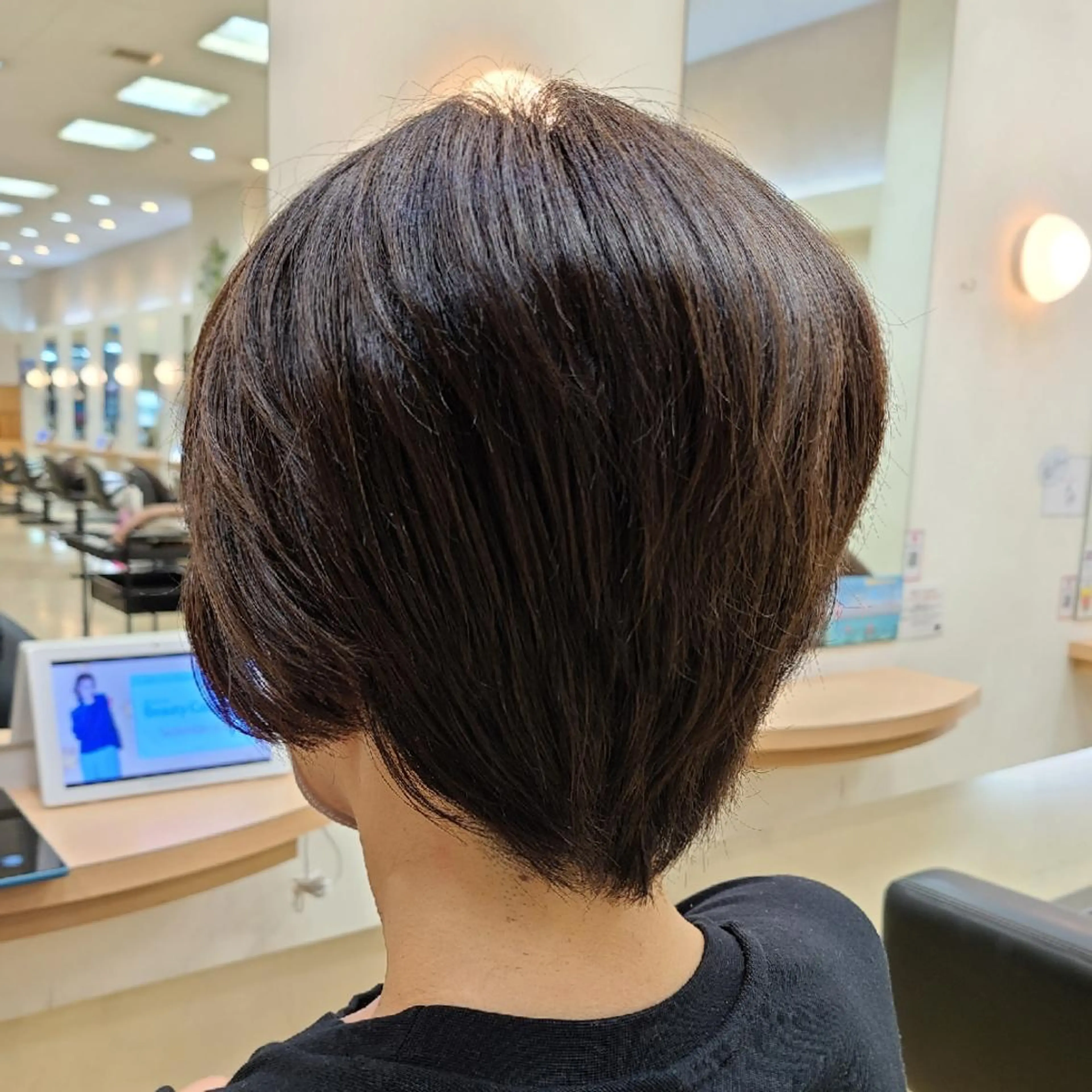 ショート カラー 🧸やました みゆう🧸のヘアスタイル