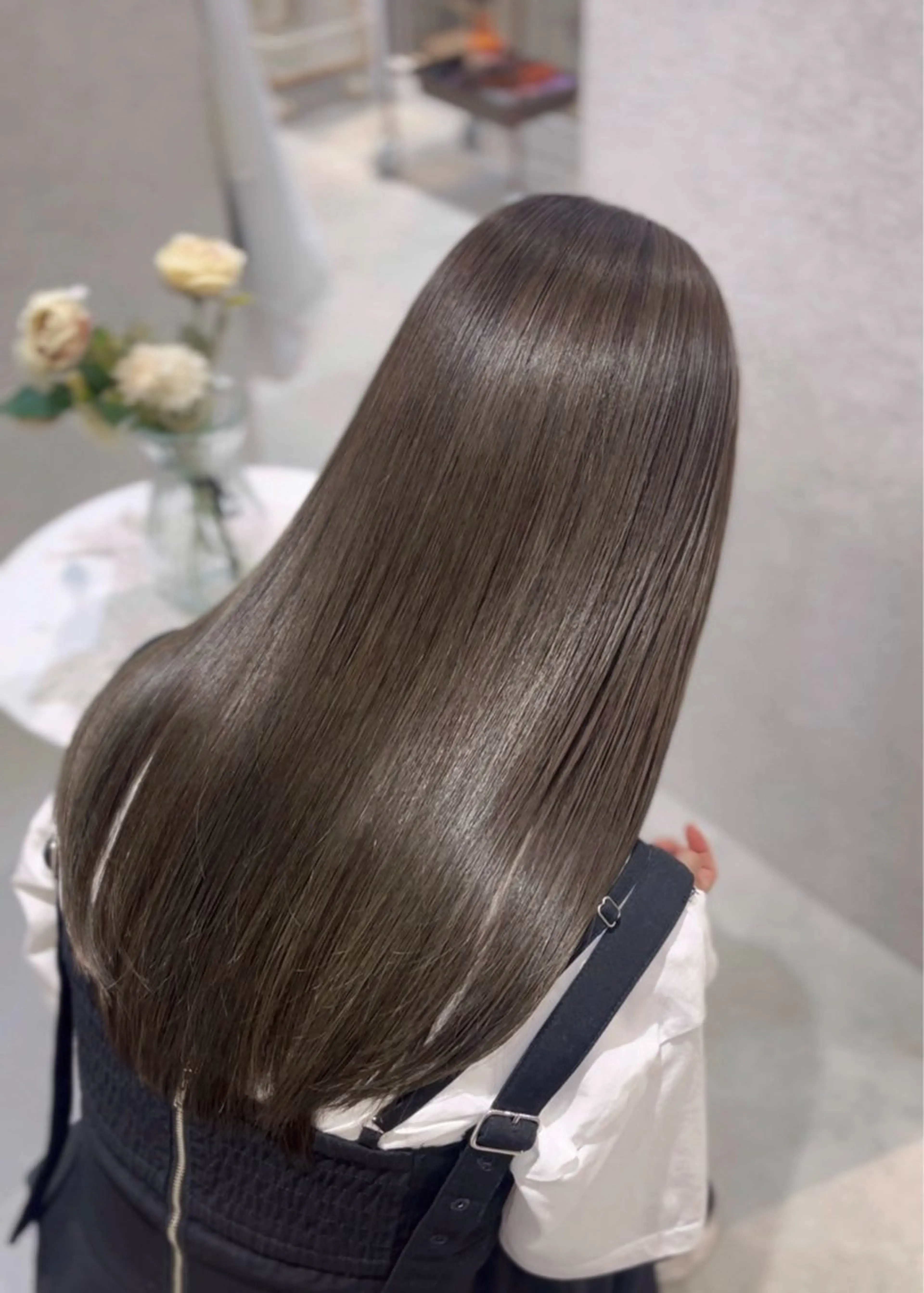 ロング カラー パーマ カット 縮毛矯正 トリートメント suzuka/透明感 カラー 美髪縮毛矯正のヘアスタイル