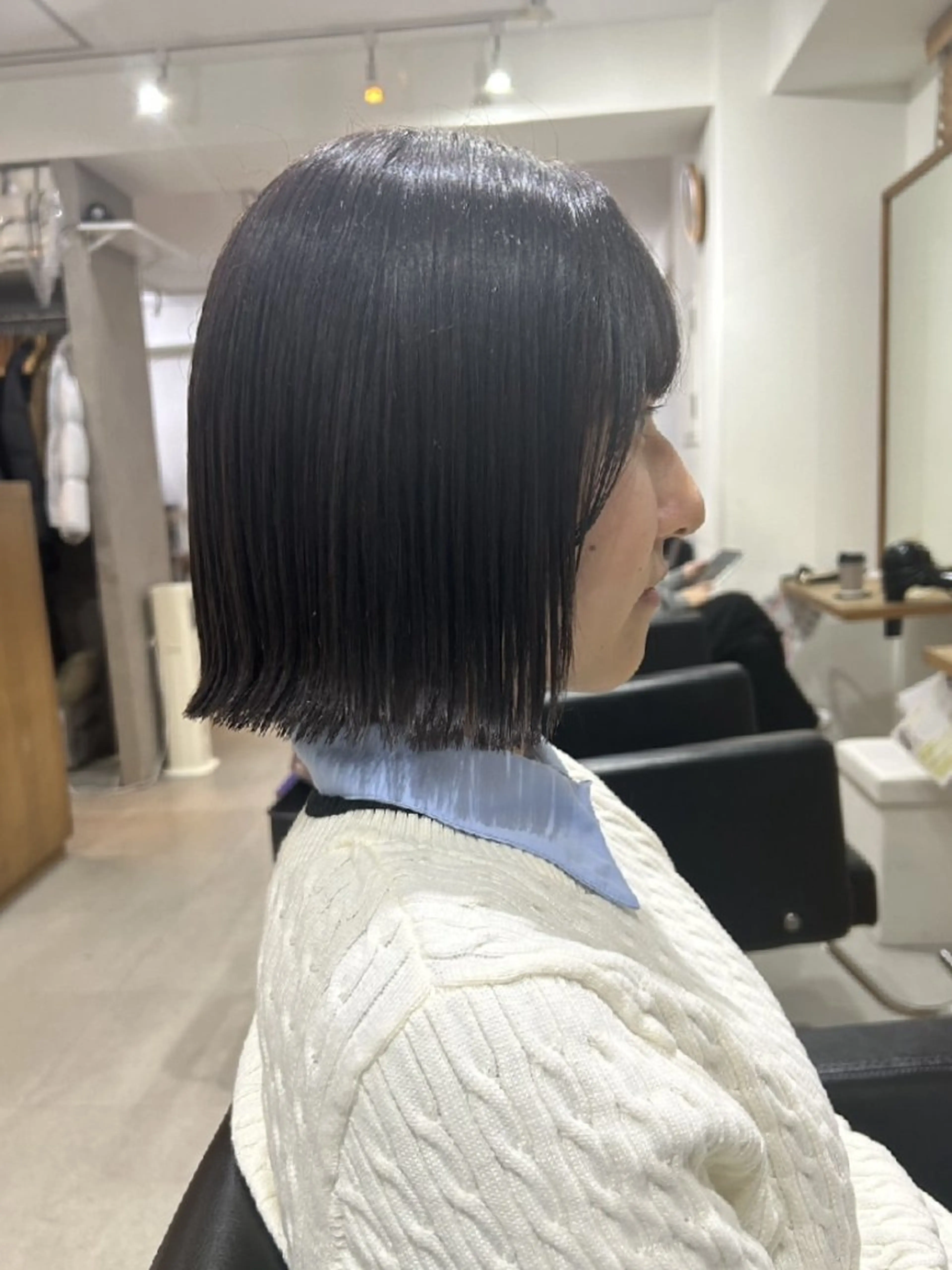 ショート 切りっぱなしボブ ボブ カット 🌈扱いやすいボブ× ブリーチ🌈TAMEのヘアスタイル