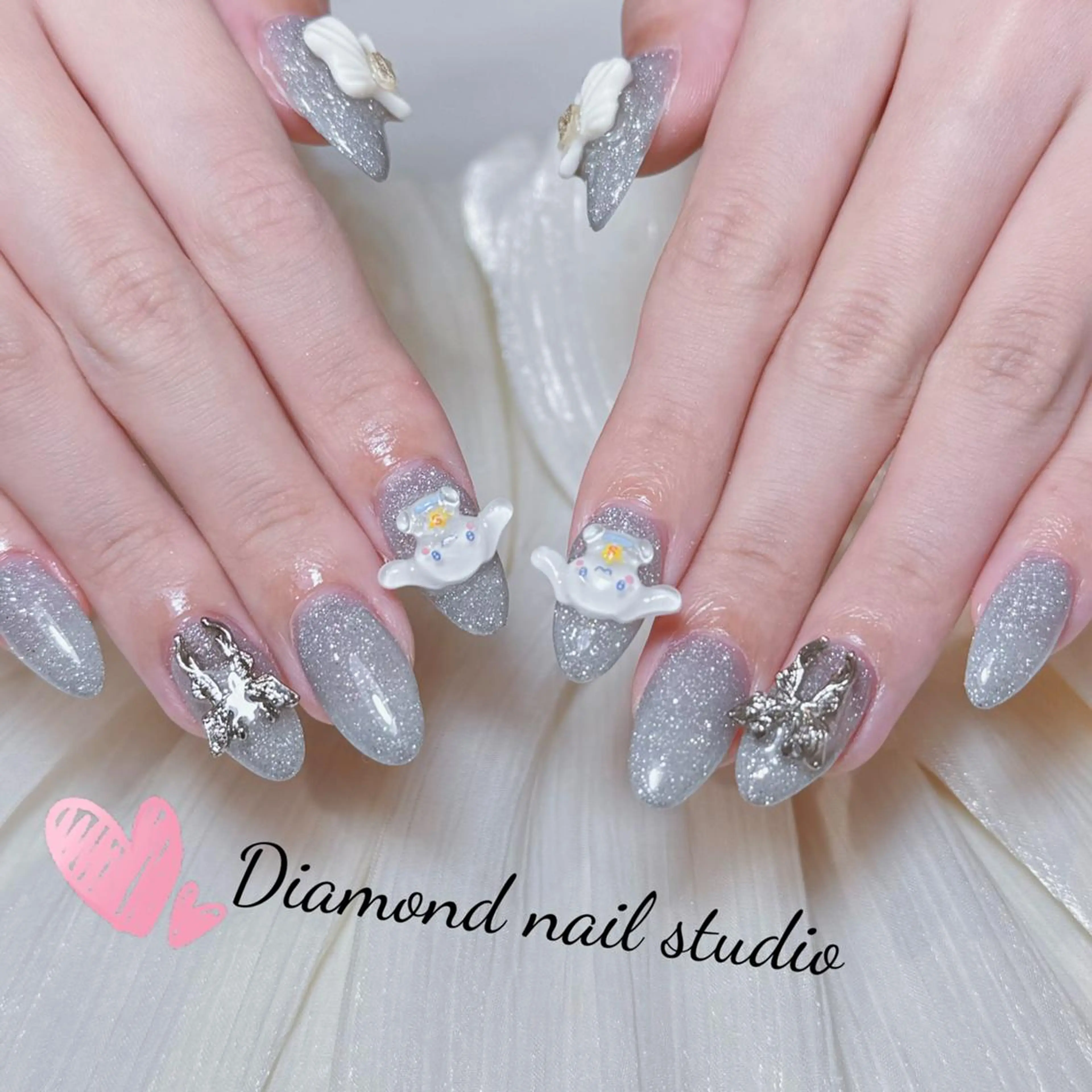 ネイル Diamond 🧚🏻‍♀️のネイルデザイン