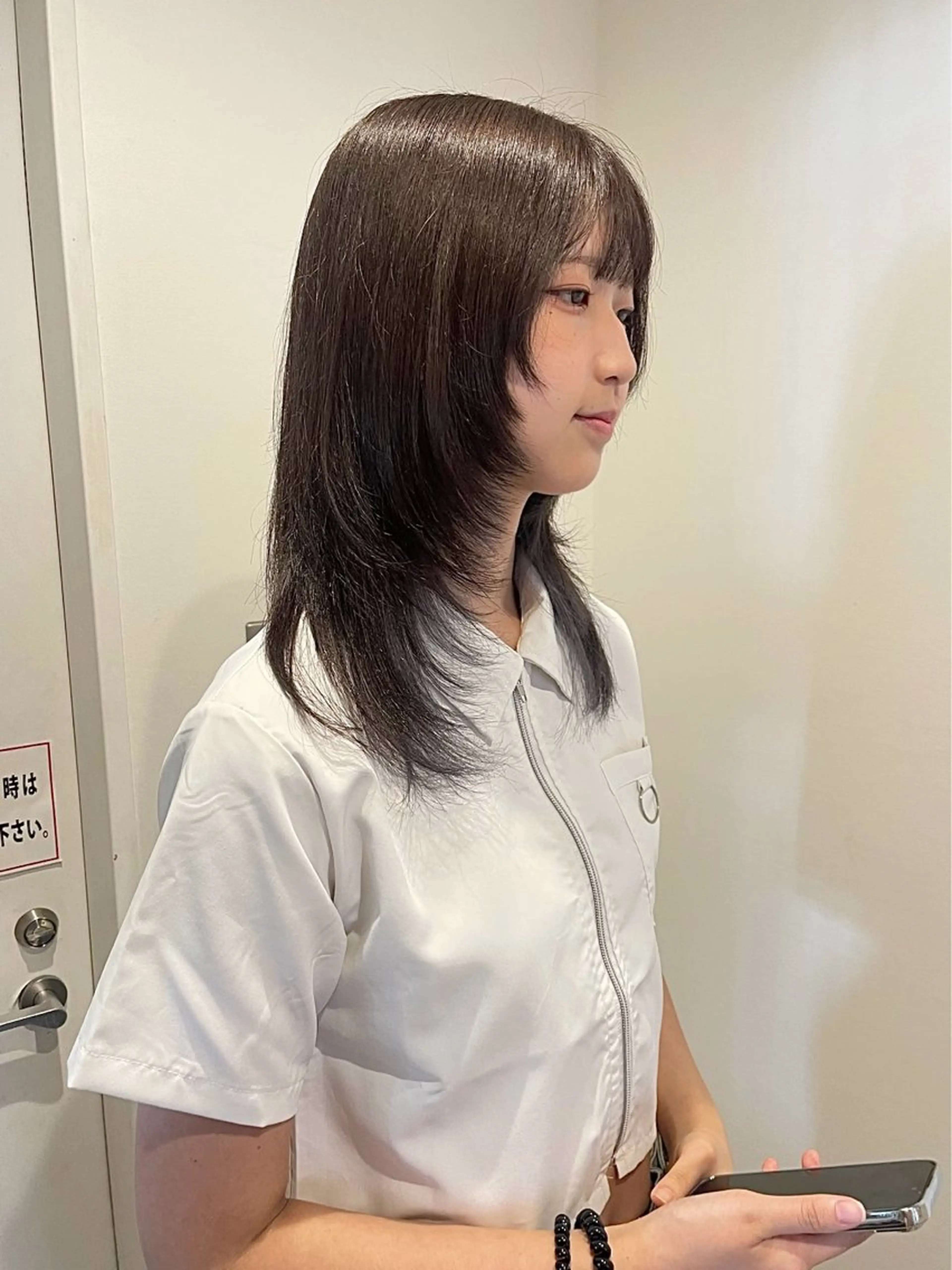 ロング カラー 顔まわりレイヤー レイヤーカット カット トリートメント 色落ちまで可愛く✨ モテカラー別所好葉のヘアスタイル