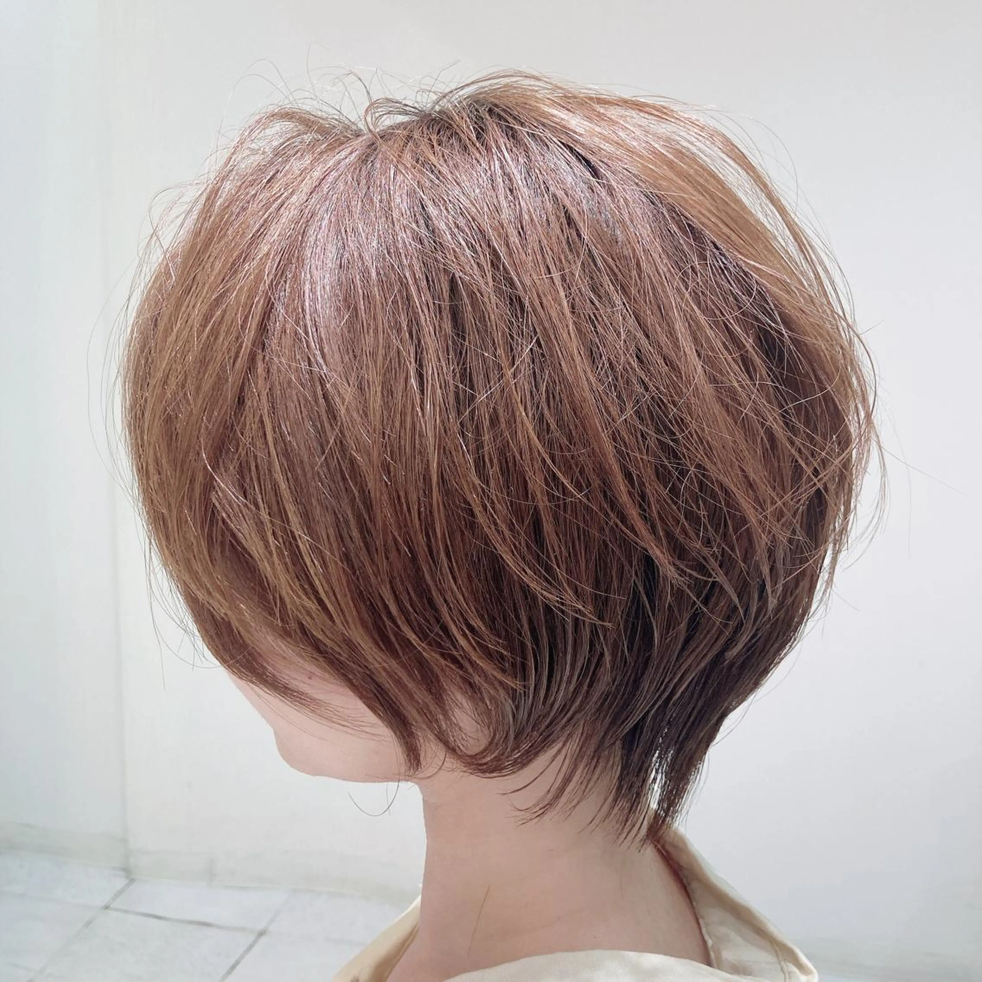 ショート カラー ショートヘア 神田 菜々子のヘアスタイル